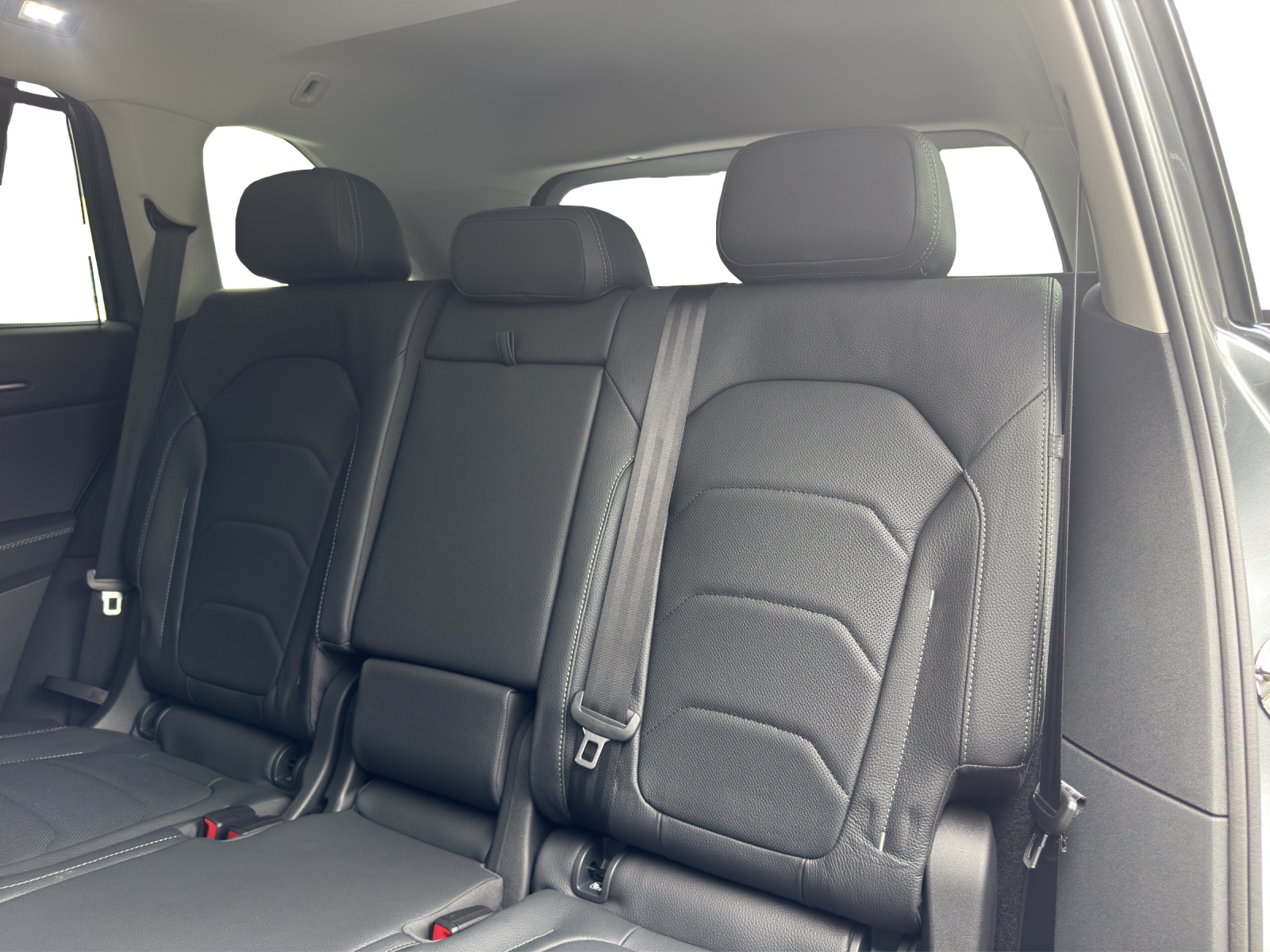SKODA Kodiaq 2.0 TSI Dynamic-image-9