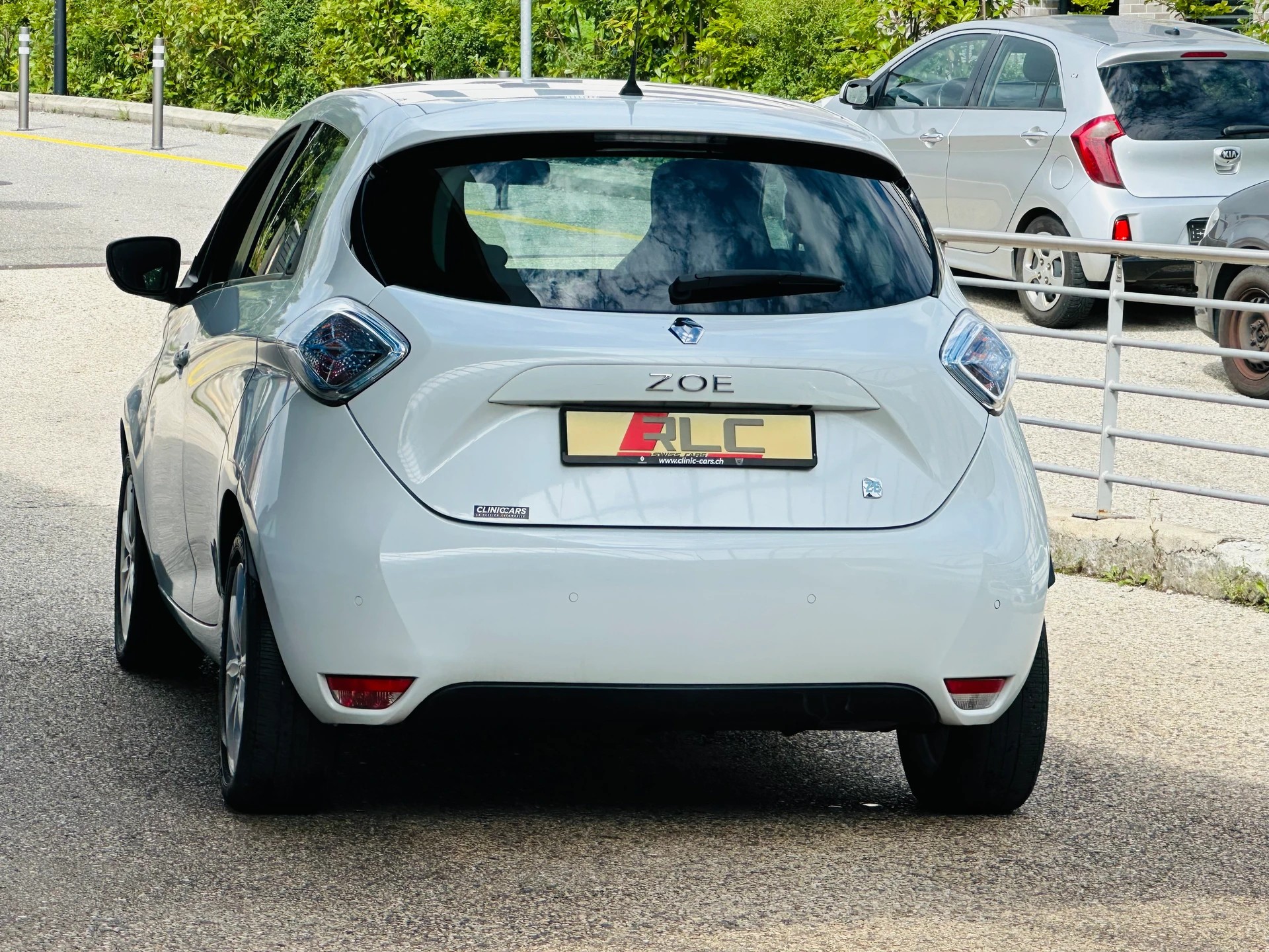 RENAULT Zoe Zen R240 (Batterie Miete)-image-9