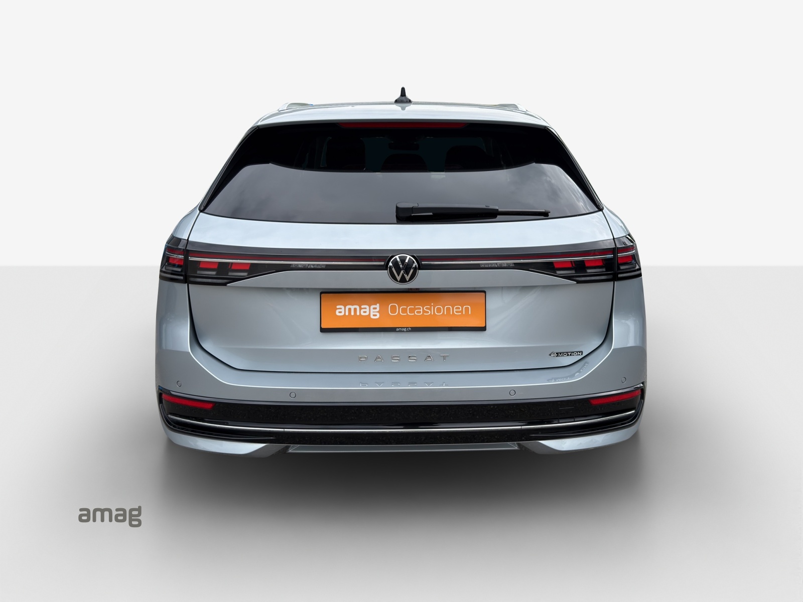 VW Passat Variant 2.0 TDI evo Elegance 4 Motion DSG-image-3