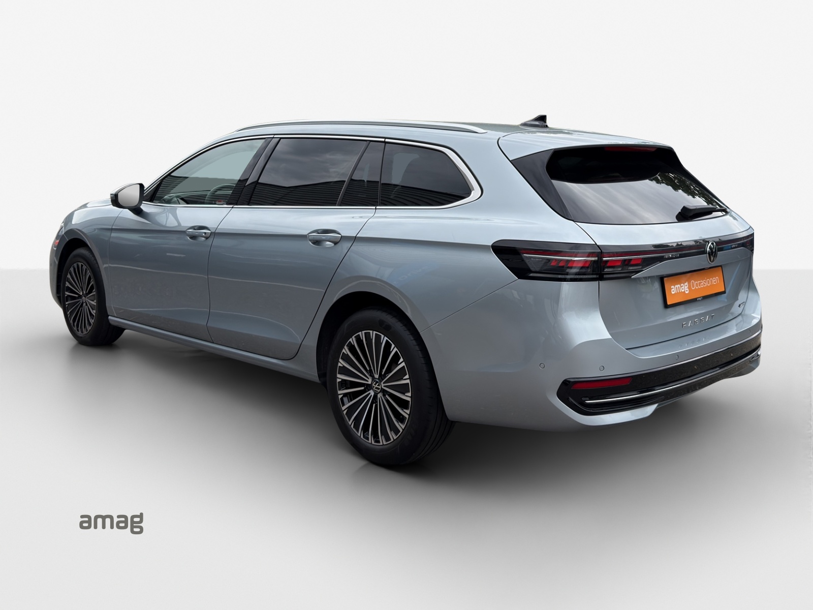VW Passat Variant 2.0 TDI evo Elegance 4 Motion DSG-image-2