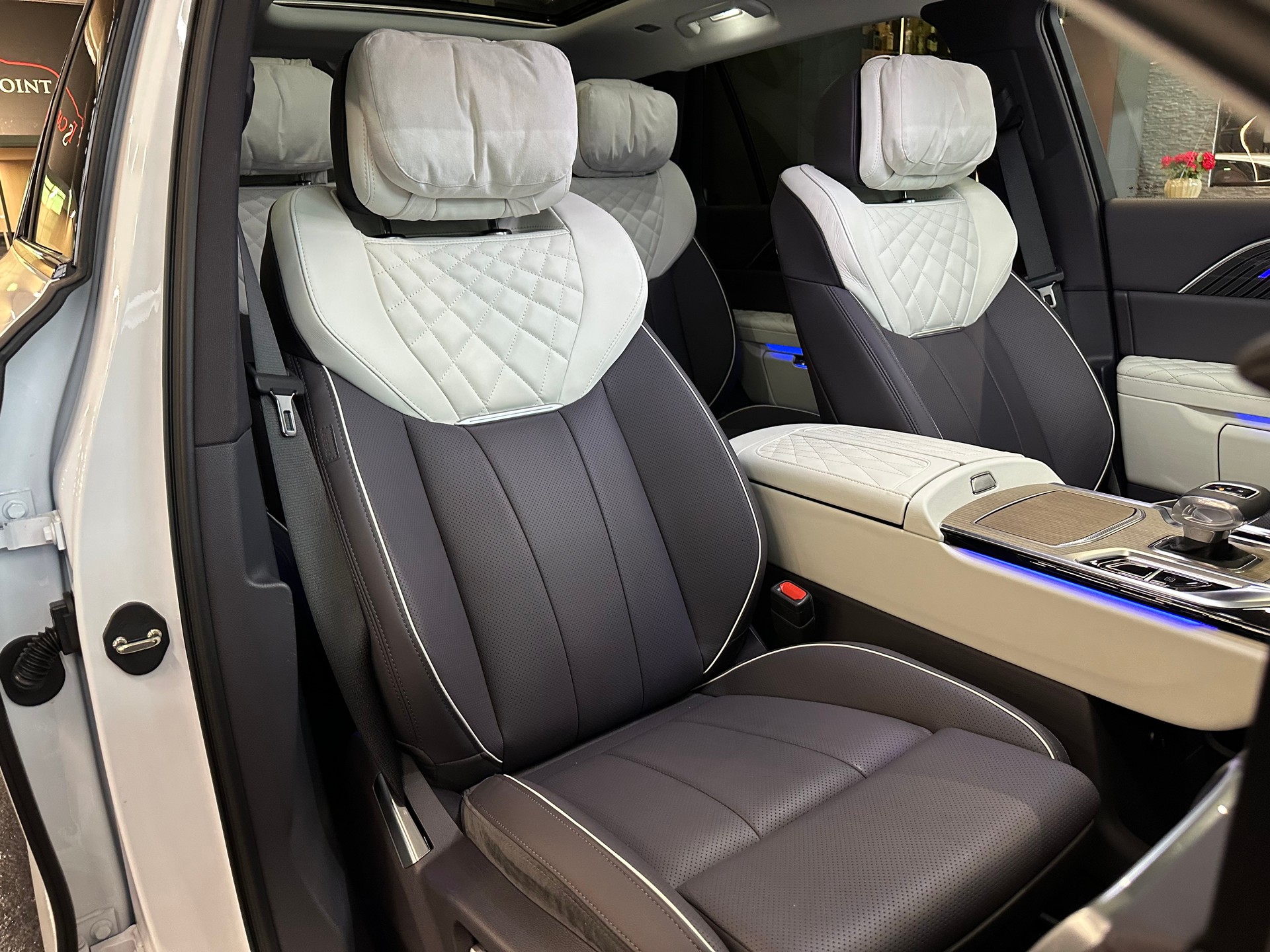 HONGQI E-HS9 Exclusive+ 120 kWh-image-35