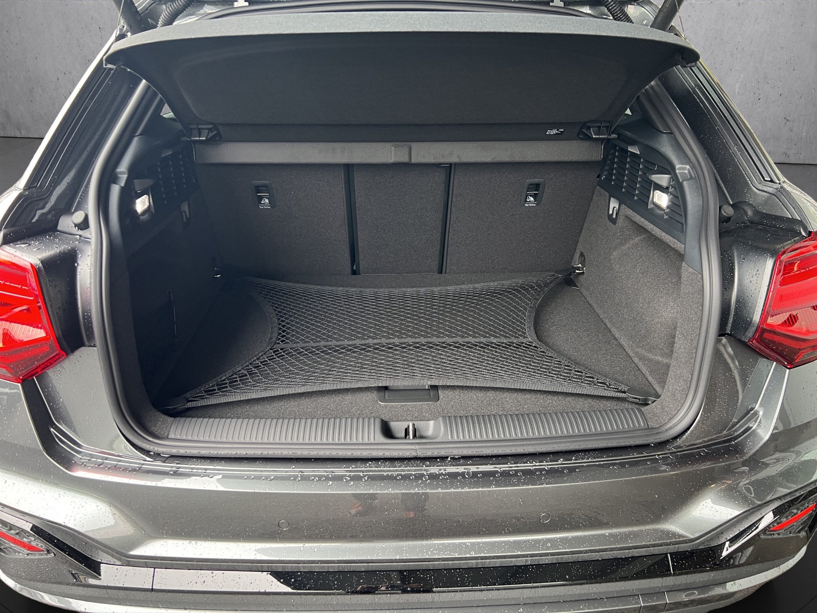 AUDI Q2 40 TFSI S line Attraction quattro S-tronic-image-14