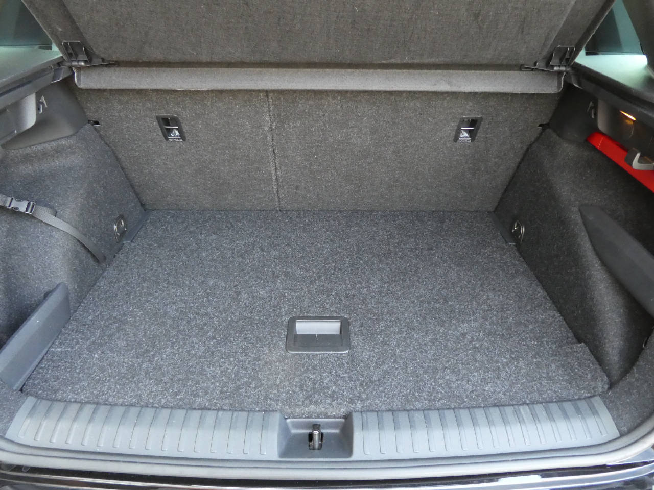 SKODA Kamiq 1.0 TSI Monte Carlo DSG-image-15