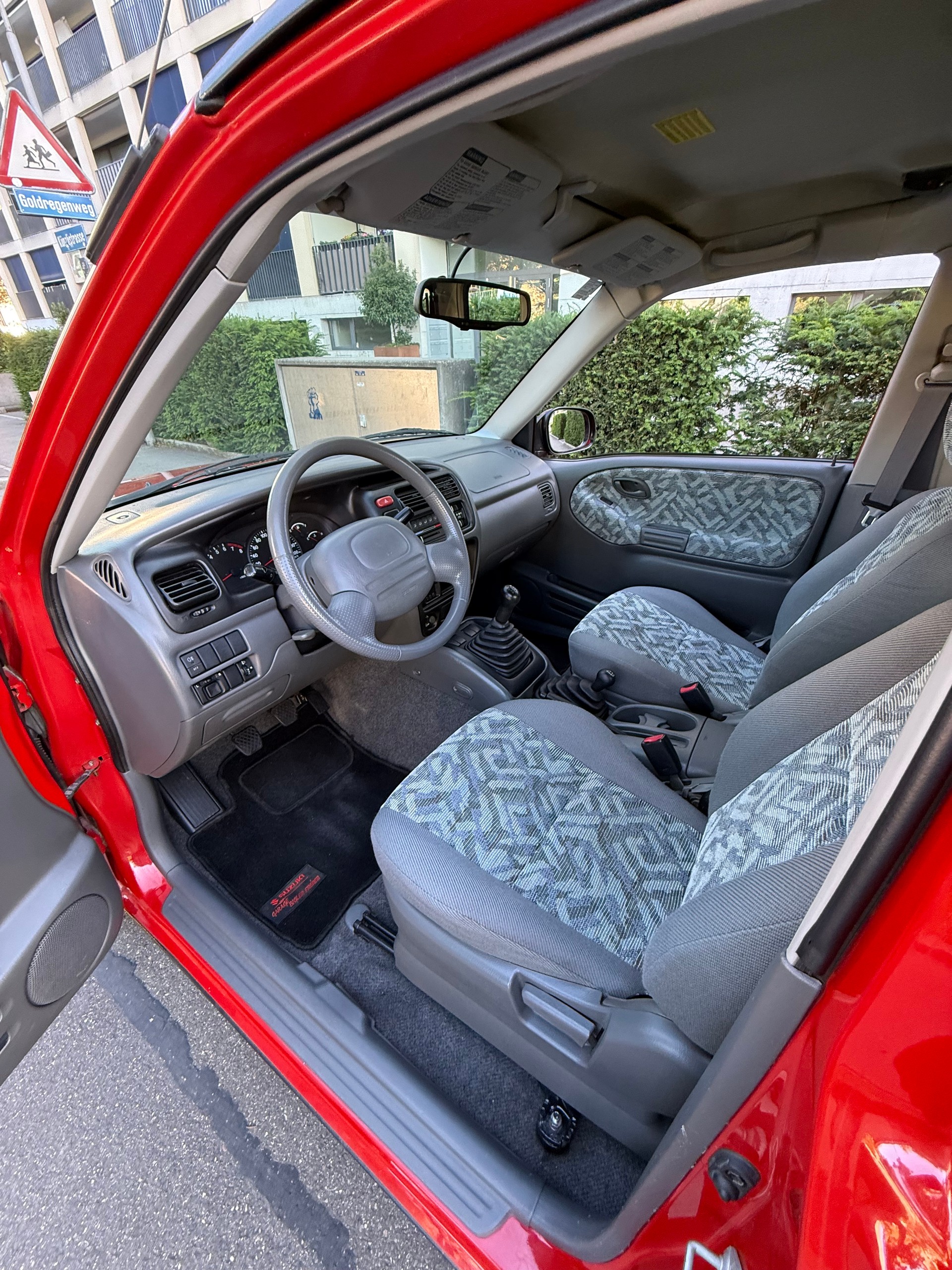 SUZUKI Grand Vitara 2.0 V16 Cabrio-image-13