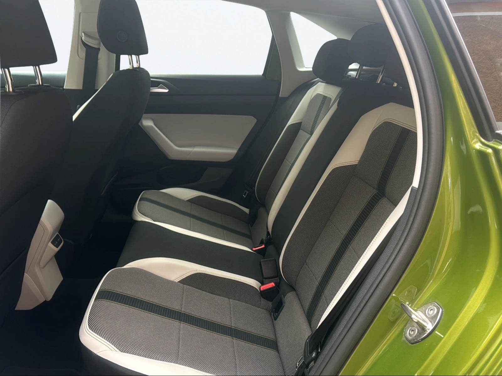 VW Taigo 1.5 TSI Style DSG-image-13