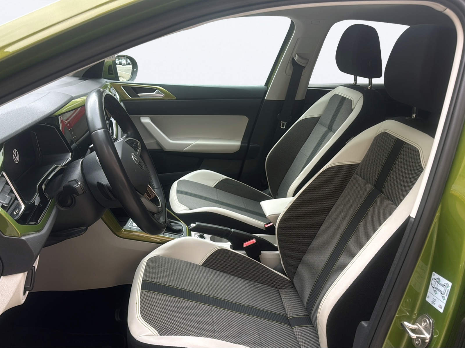 VW Taigo 1.5 TSI Style DSG-image-9