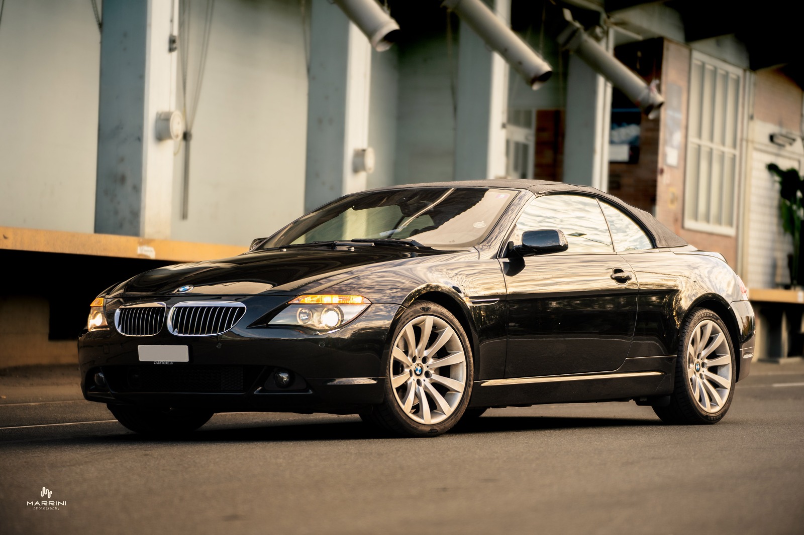 BMW 650i V8-image-1