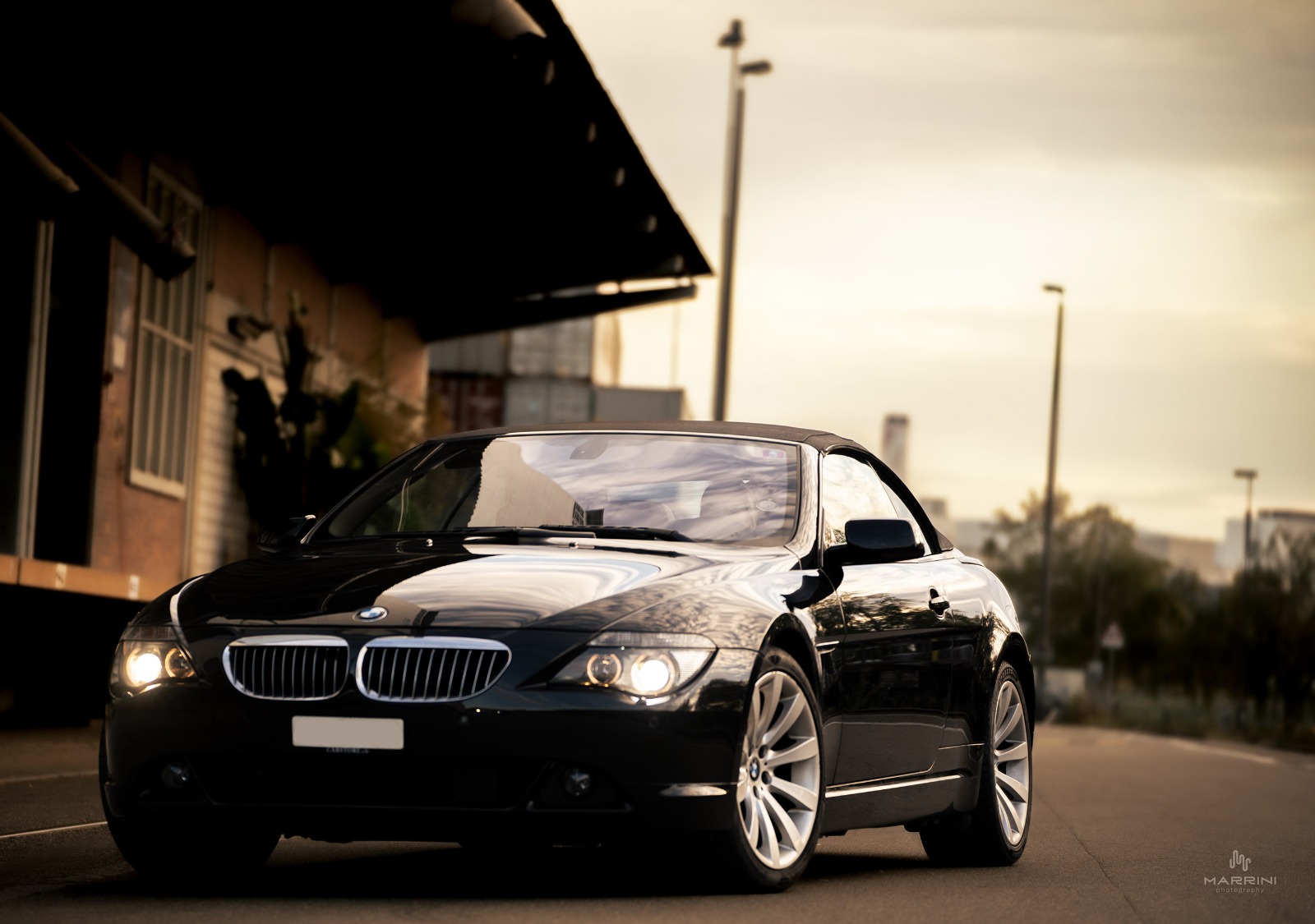 BMW 650i V8-image-4