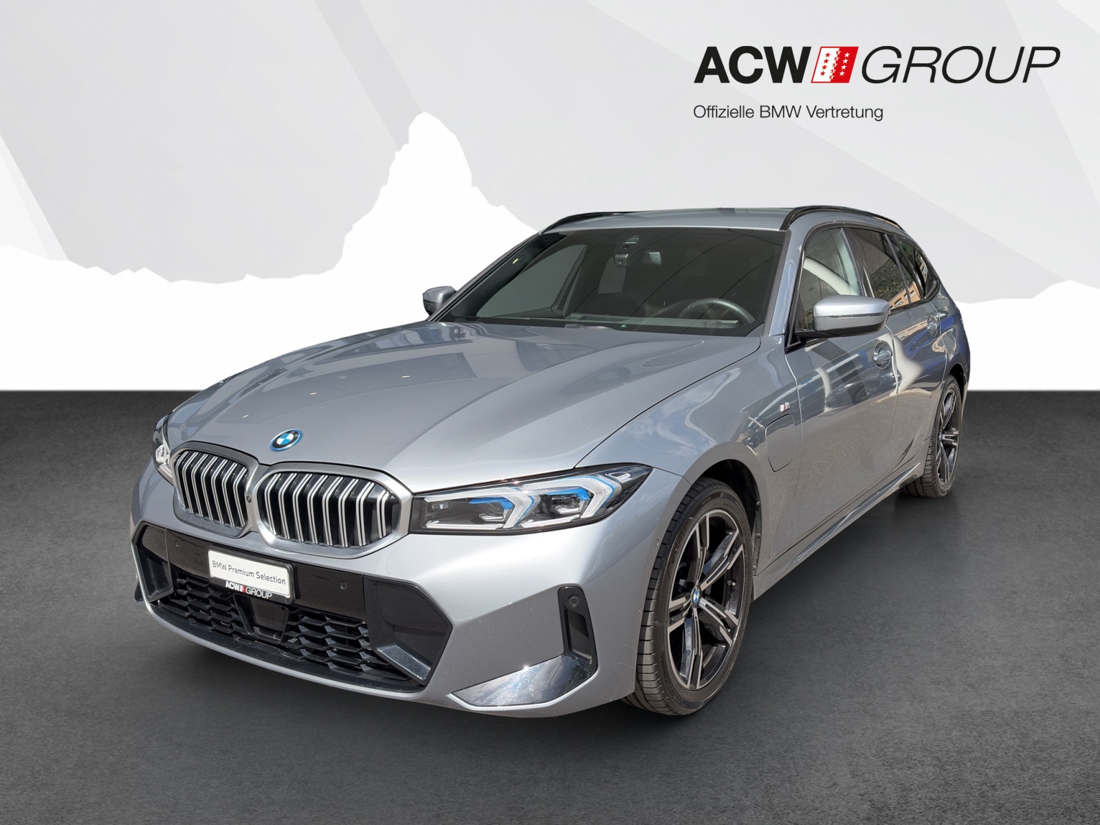 BMW 330e xDrive Touring-image-0