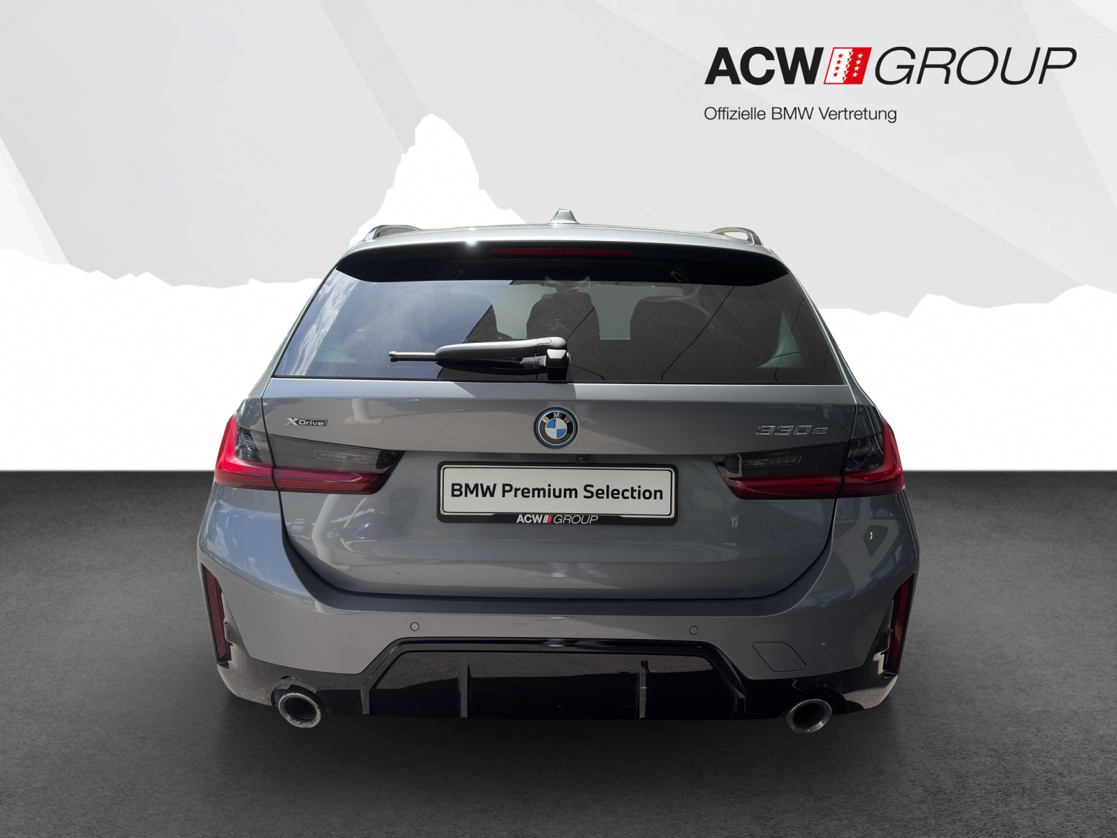 BMW 330e xDrive Touring-image-3