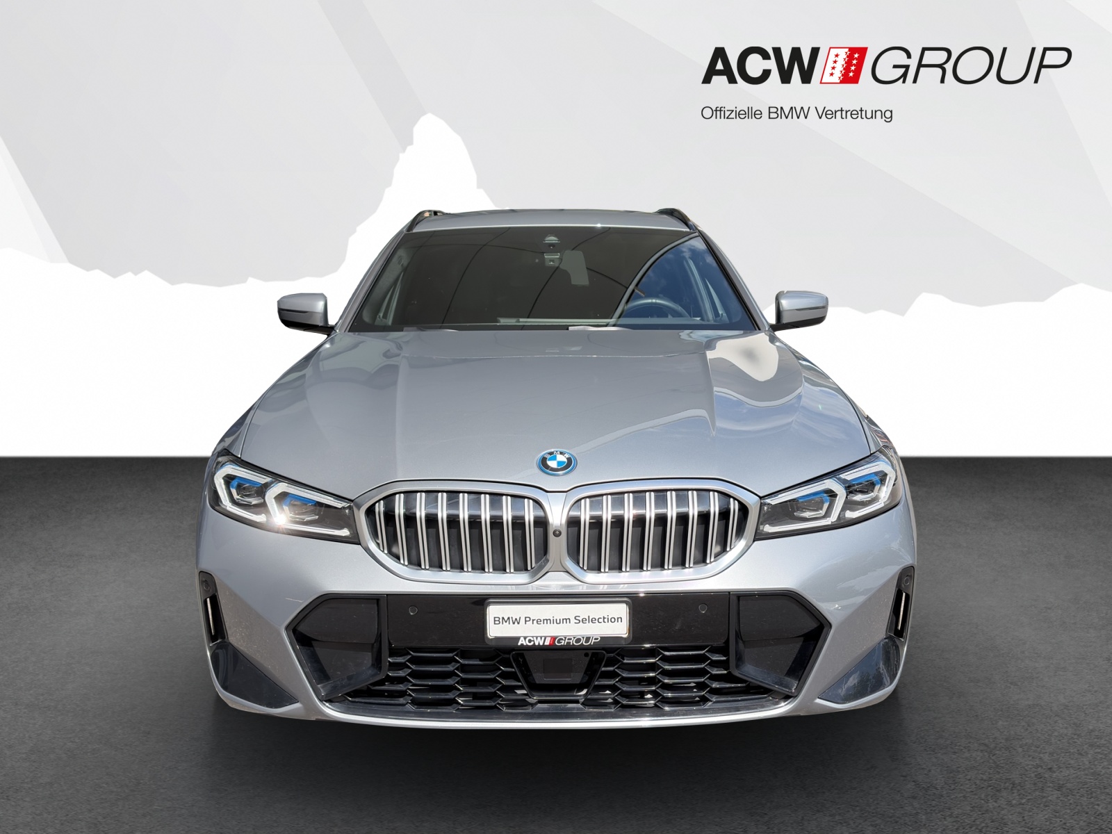 BMW 330e xDrive Touring-image-7