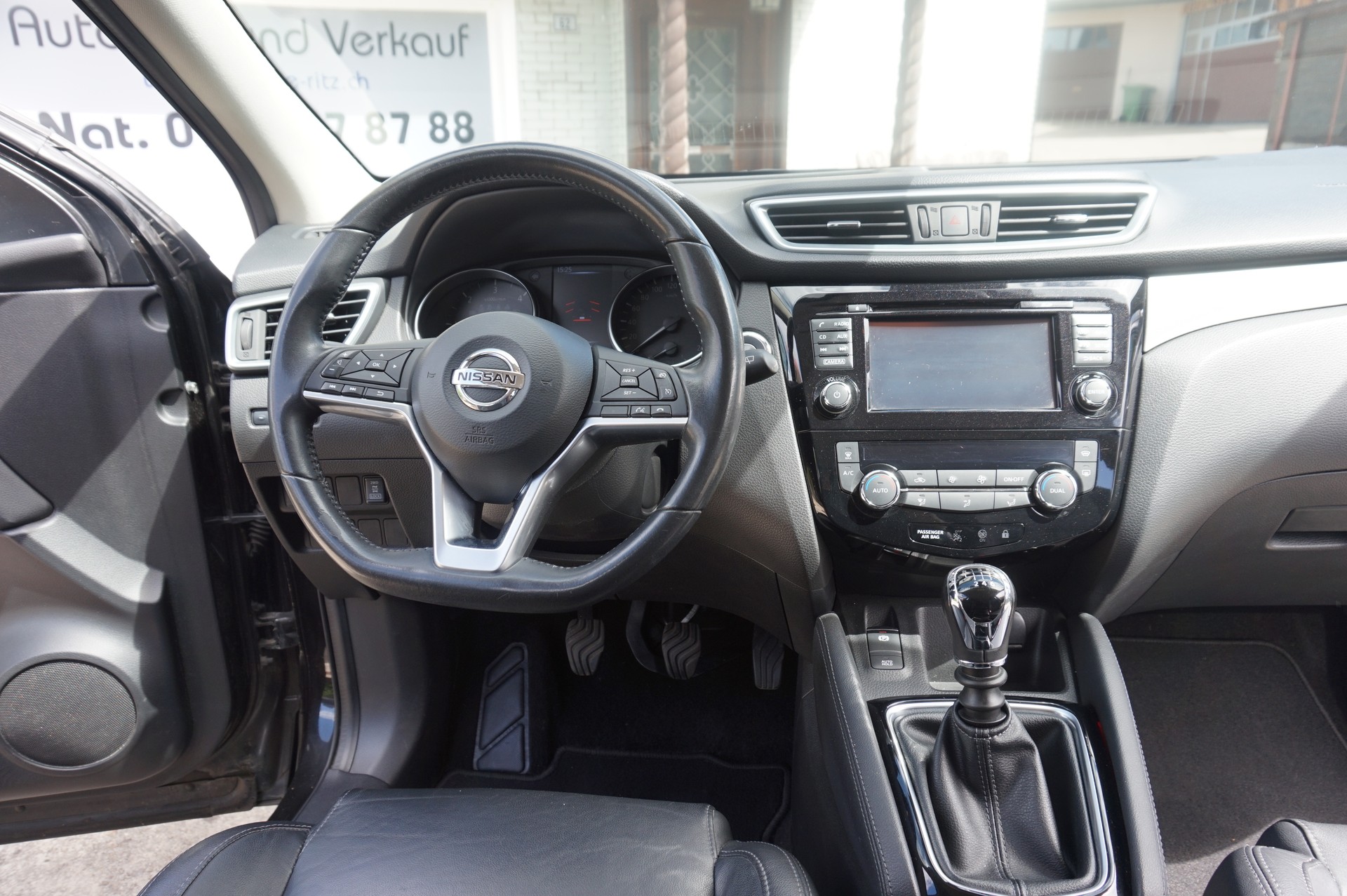 NISSAN Qashqai 1.6 dCi tekna ALL-MODE 4x4-image-6