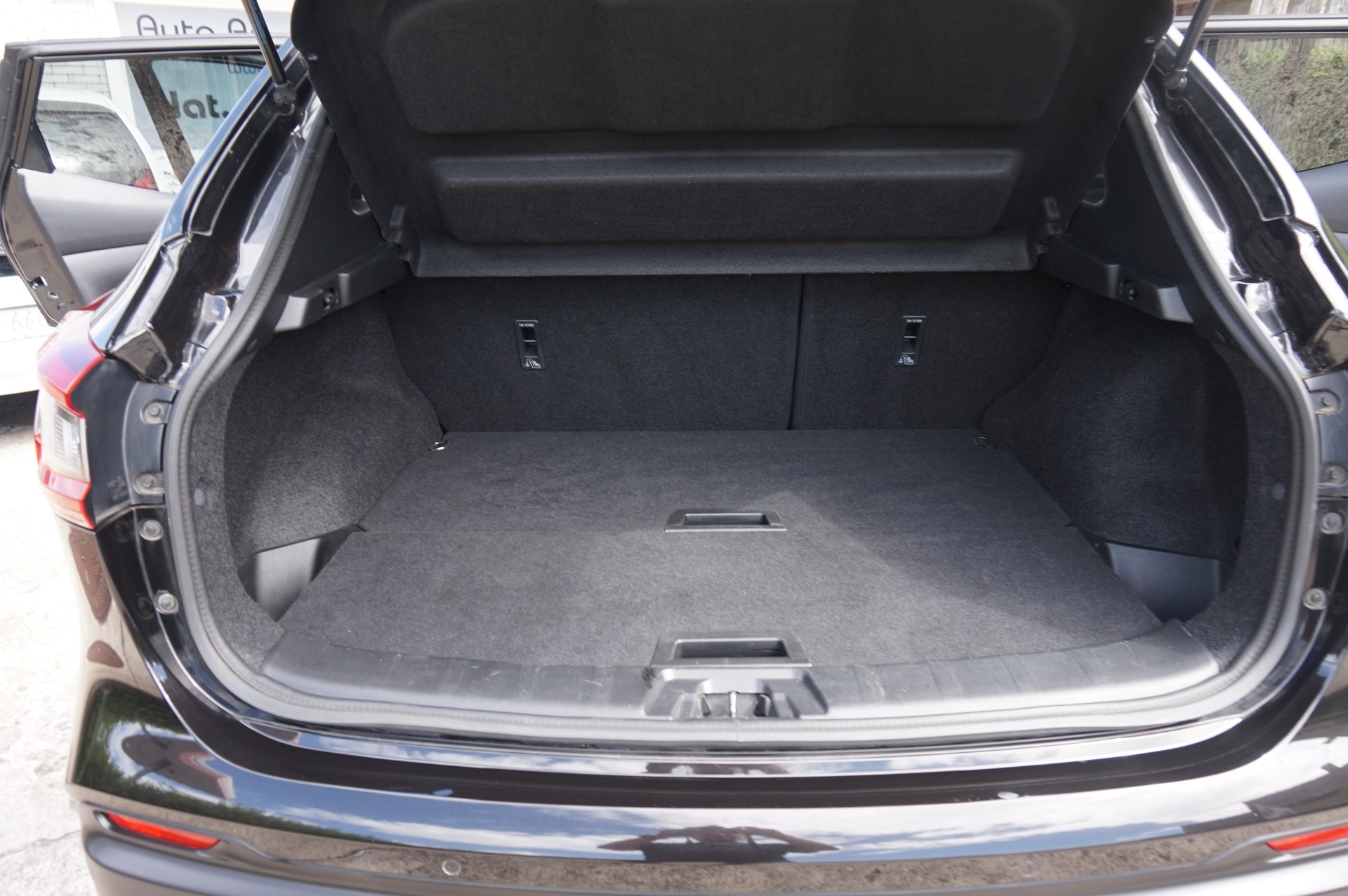NISSAN Qashqai 1.6 dCi tekna ALL-MODE 4x4-image-14