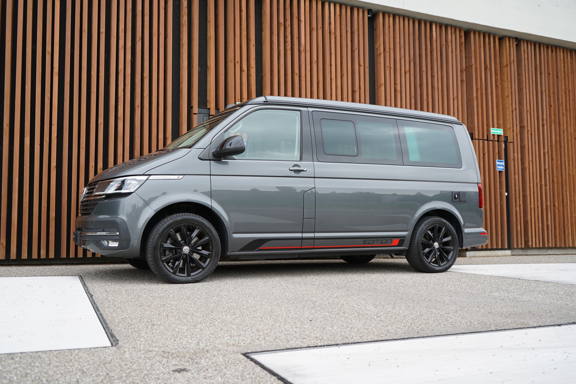 VW T6.1 CALIFORNIA 2.0 TDI OCEAN EDITION LIBERTY DSG l 150 PS-image-8