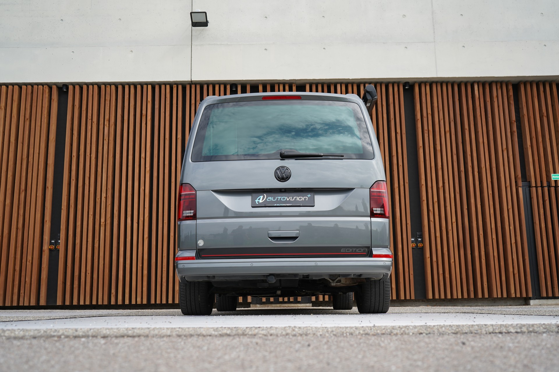 VW T6.1 CALIFORNIA 2.0 TDI OCEAN EDITION LIBERTY DSG l 150 PS-image-14