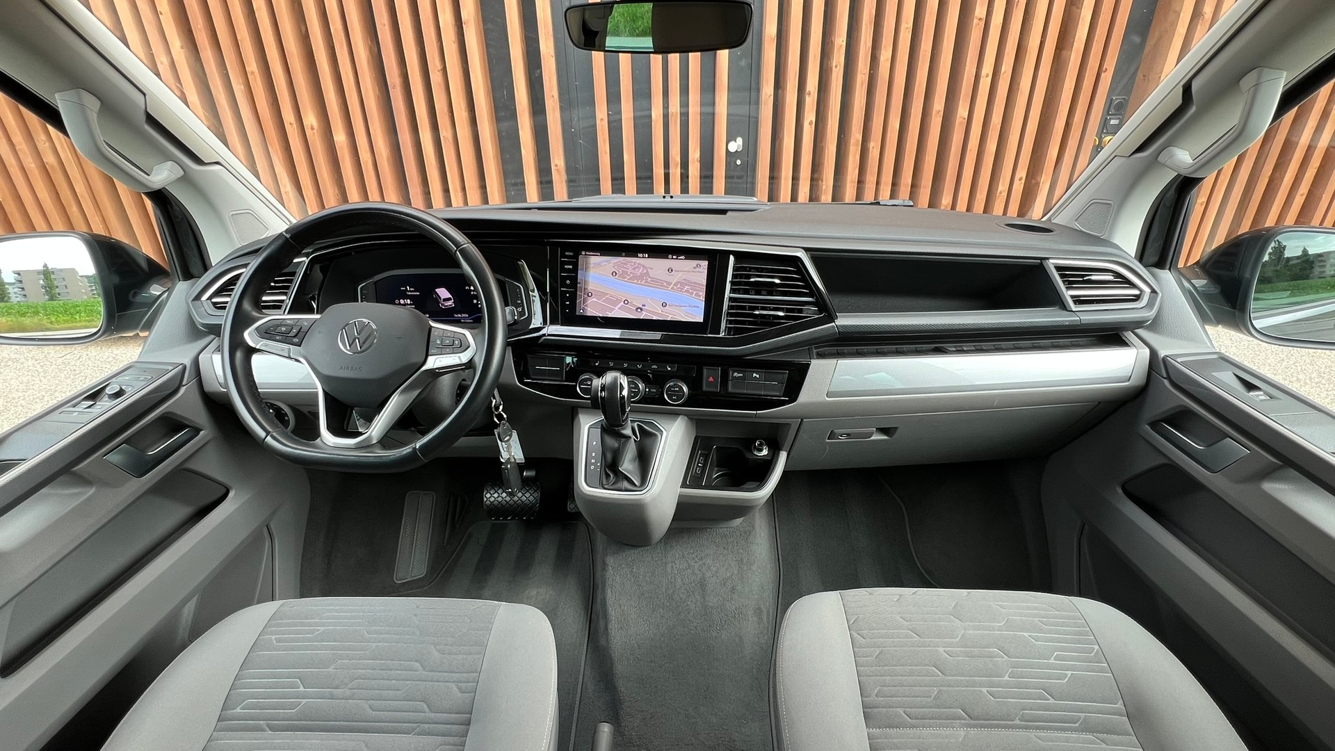 VW T6.1 CALIFORNIA 2.0 TDI OCEAN EDITION LIBERTY DSG l 150 PS-image-19
