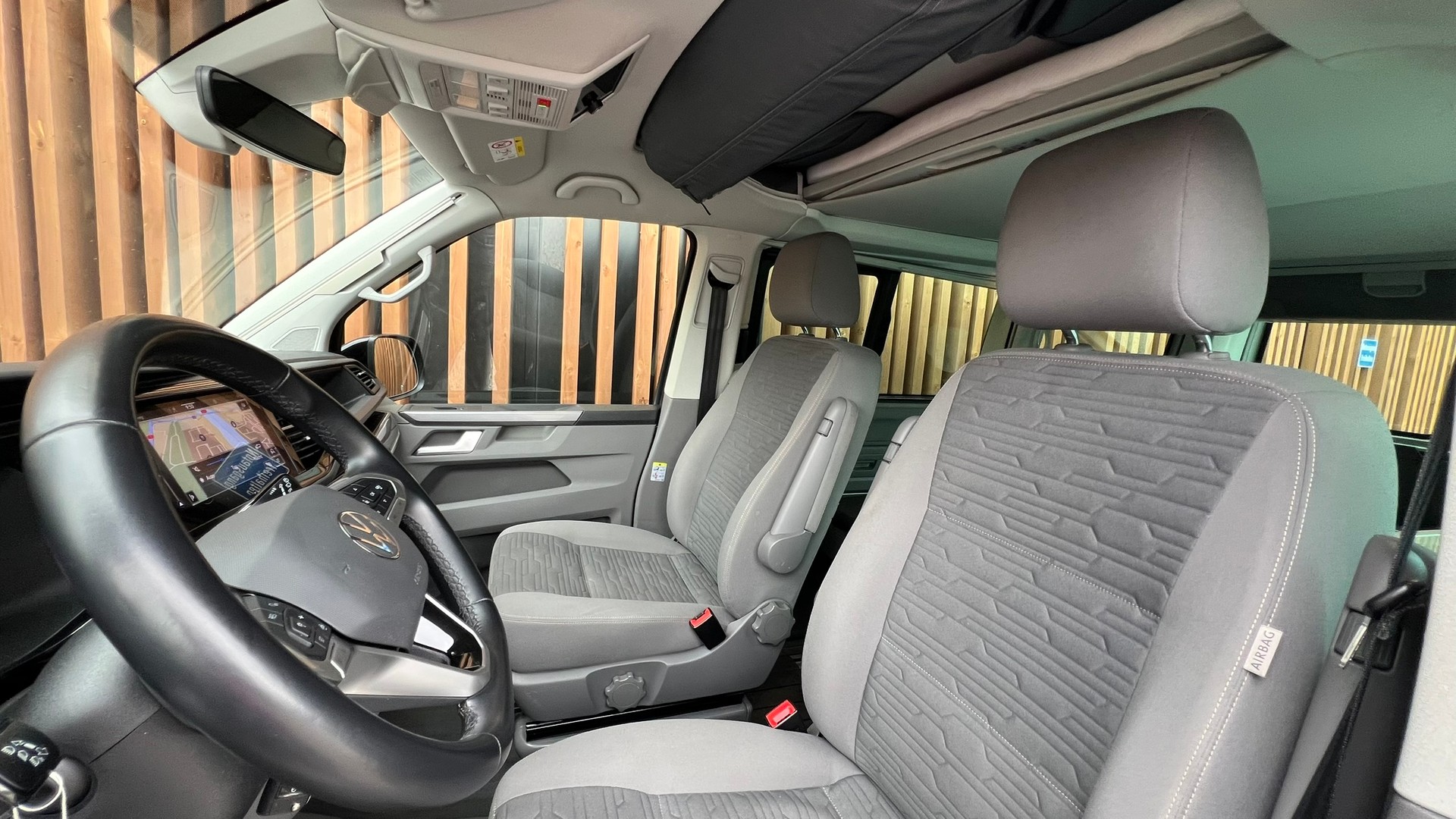 VW T6.1 CALIFORNIA 2.0 TDI OCEAN EDITION LIBERTY DSG l 150 PS-image-22