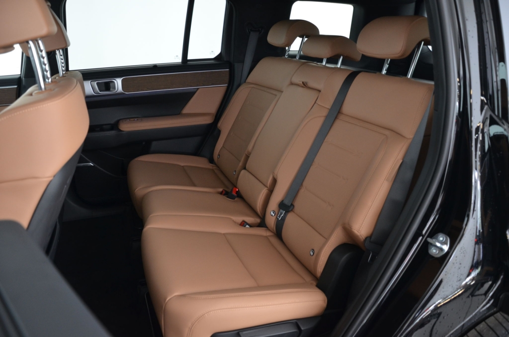 HYUNDAI Santa Fe 1.6 PHEV Prestige Line 4WD-image-13