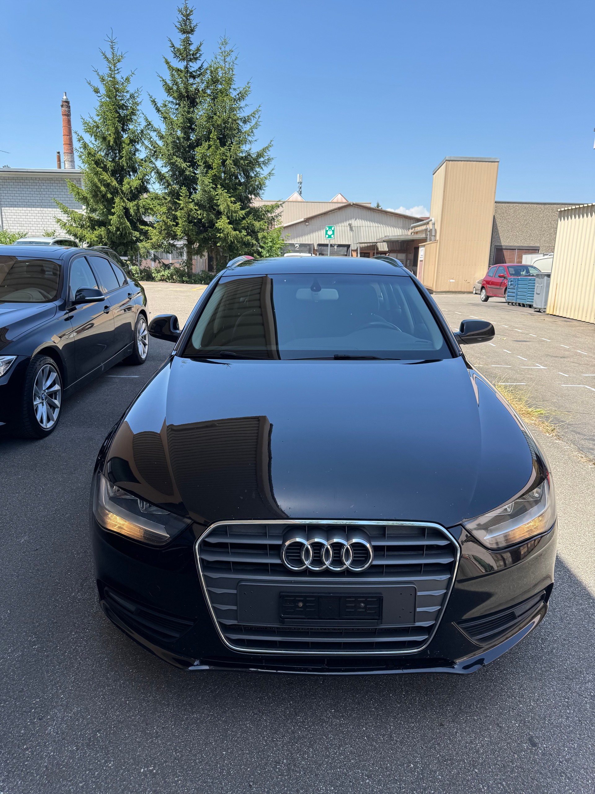 AUDI A4 Avant 2.0 TDI-image-3