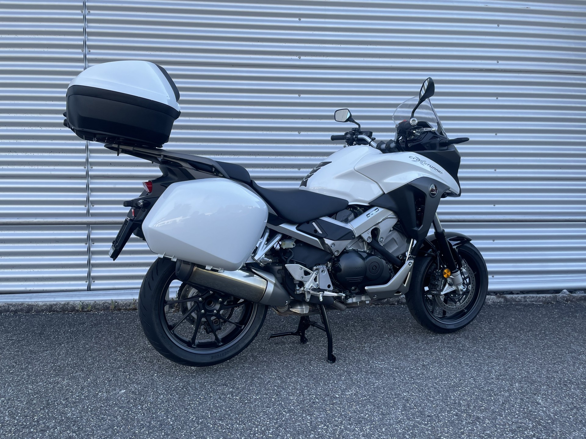 HONDA VFR 800 XA Crossrunner-image-8