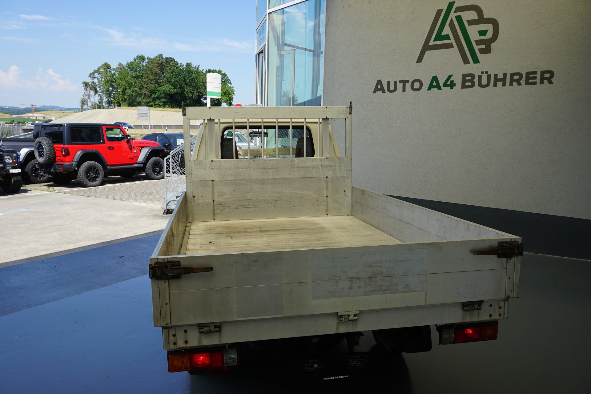 MITSUBISHI L 300 2.5D-image-9