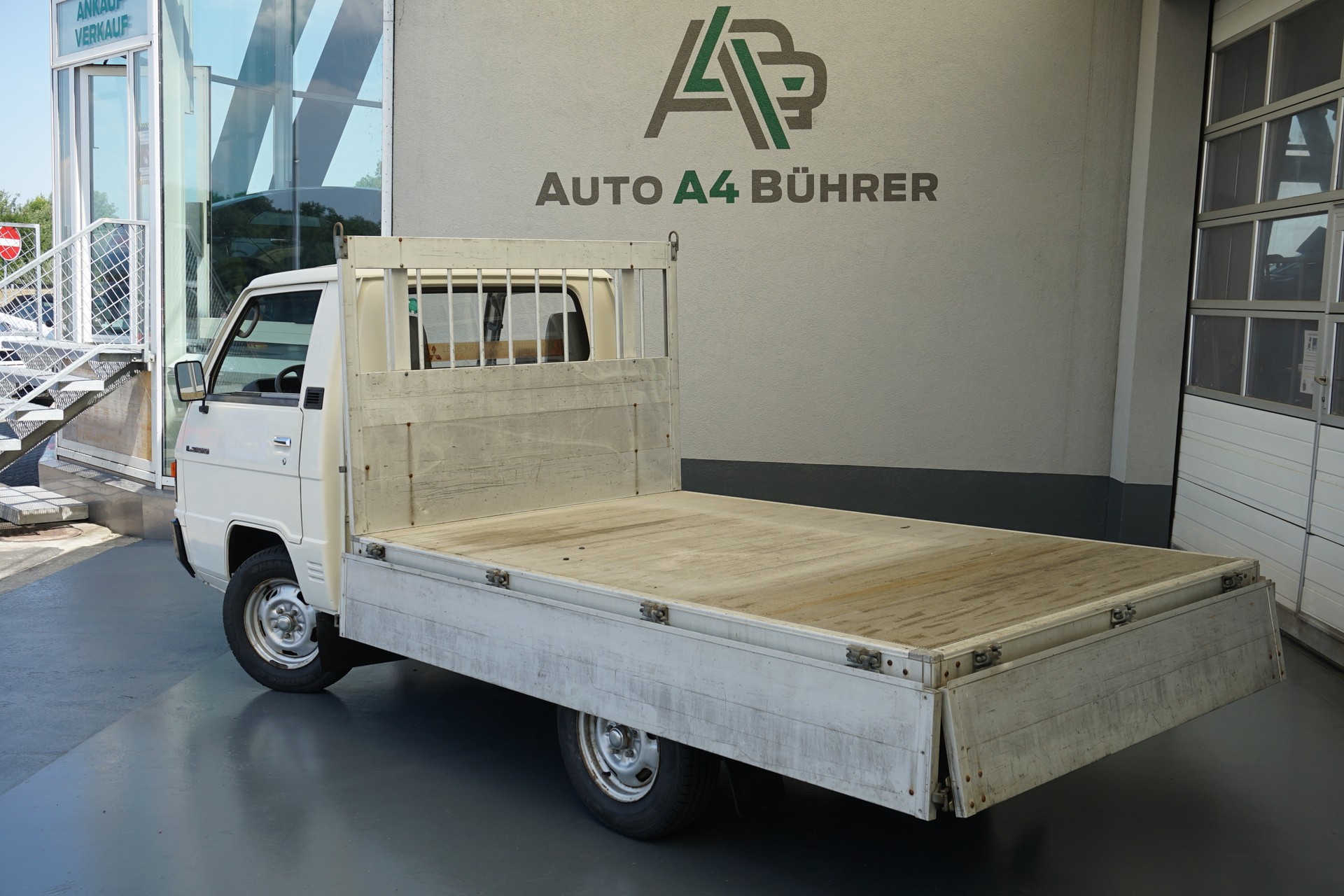 MITSUBISHI L 300 2.5D-image-7