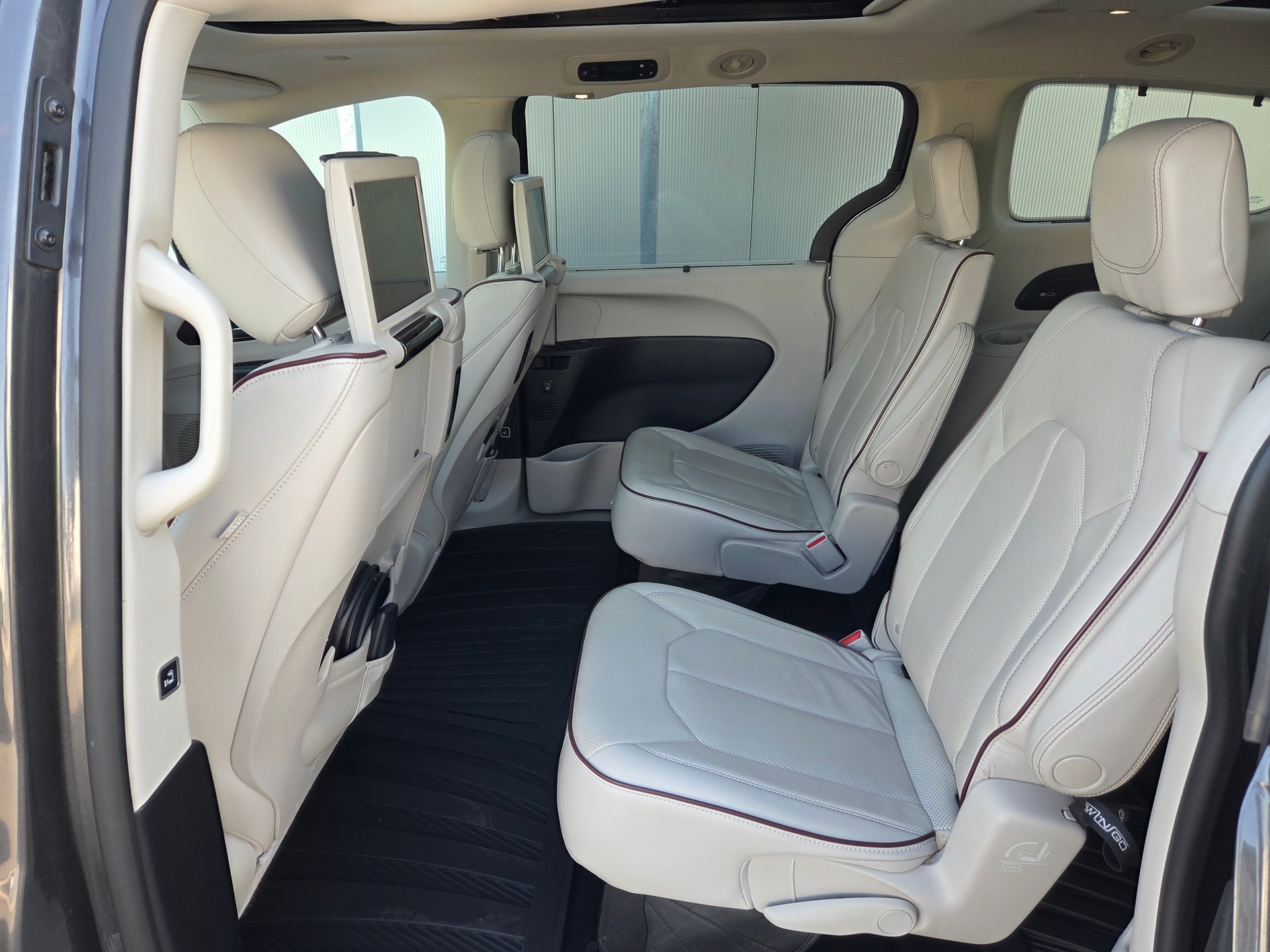 CHRYSLER Pacifica 3.6 V6 Limited S / 7-Plätzer / AHK 1632kg-image-9