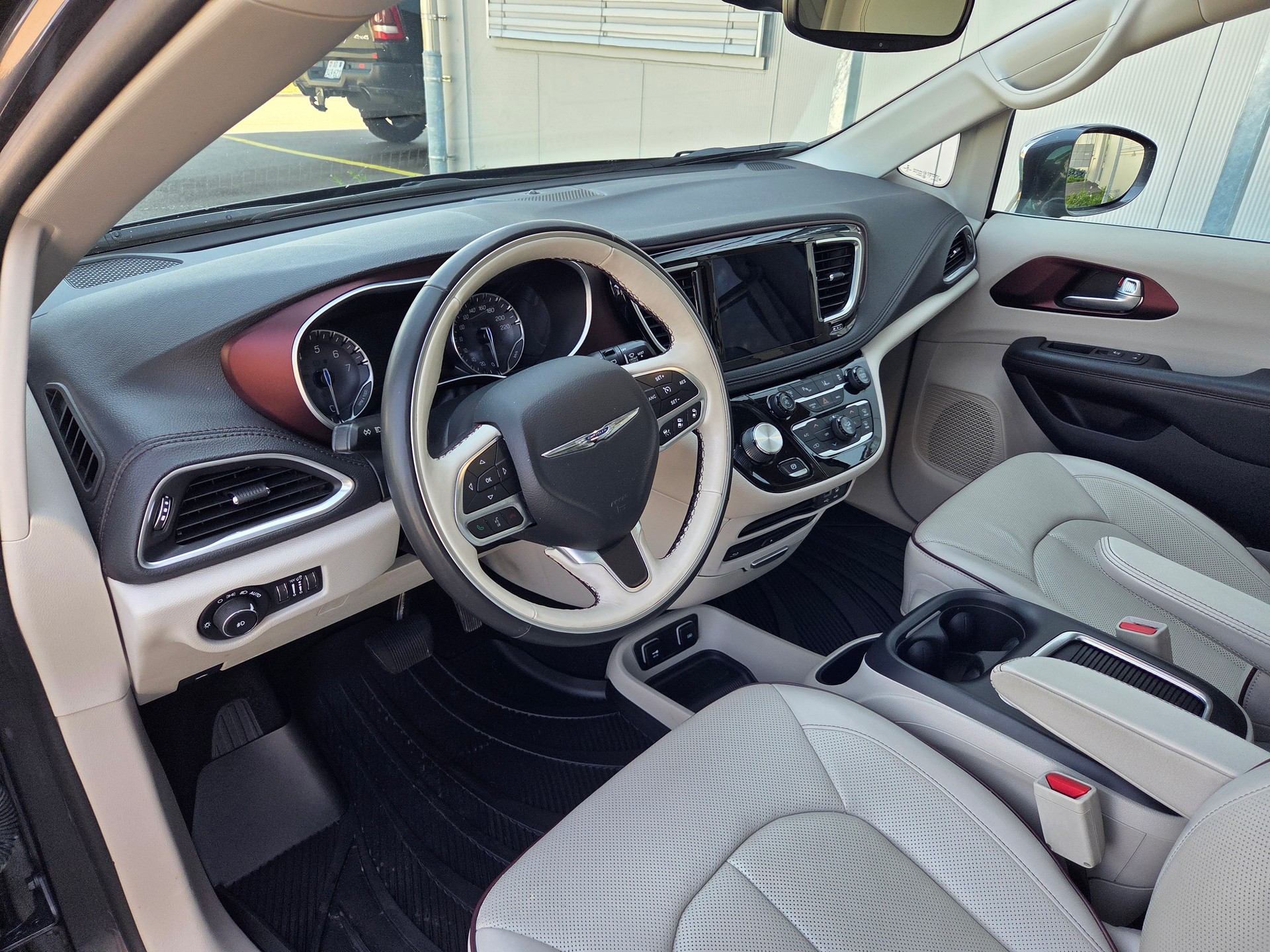 CHRYSLER Pacifica 3.6 V6 Limited S / 7-Plätzer / AHK 1632kg-image-6