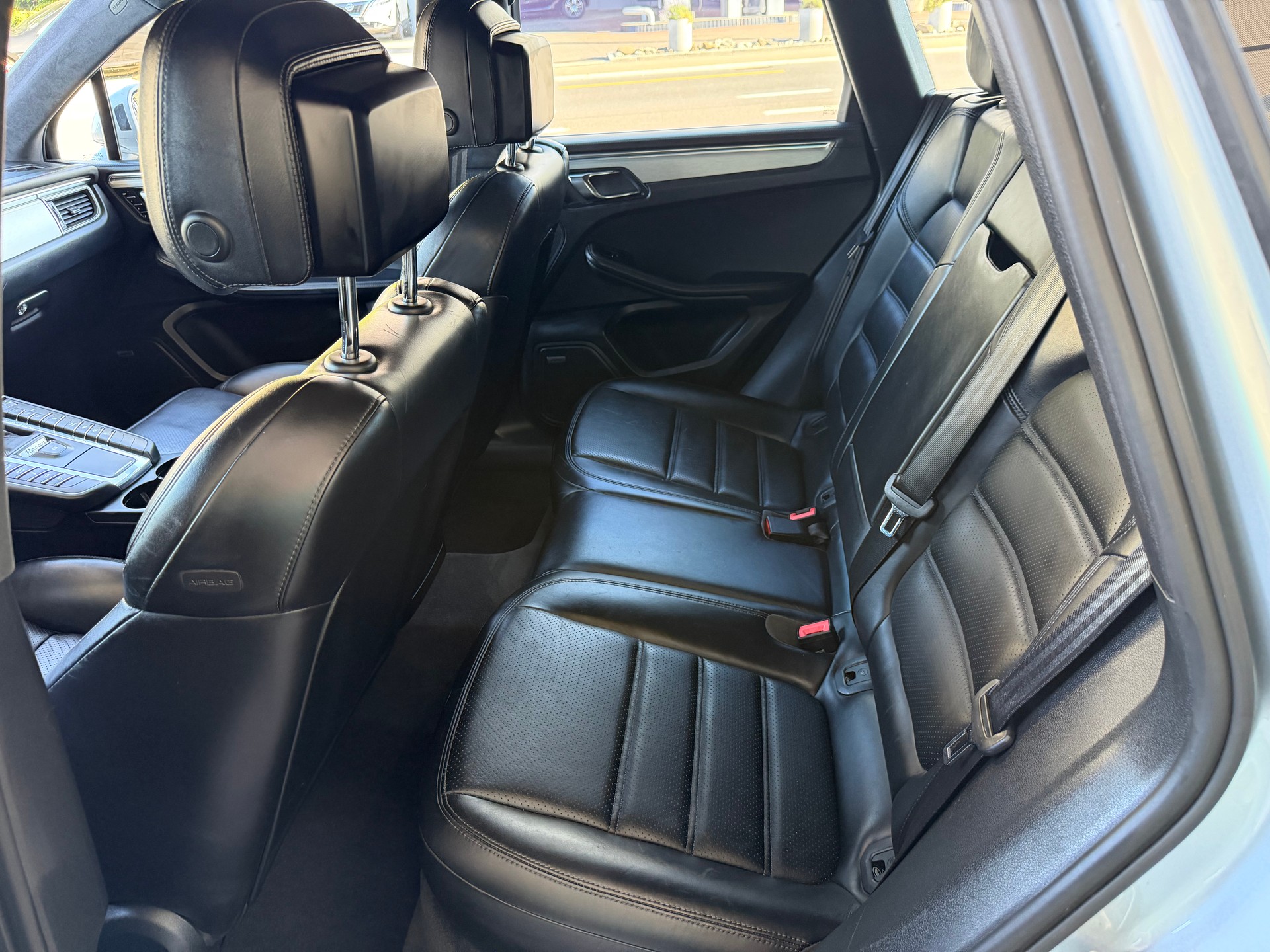 PORSCHE Macan Turbo PDK-image-8