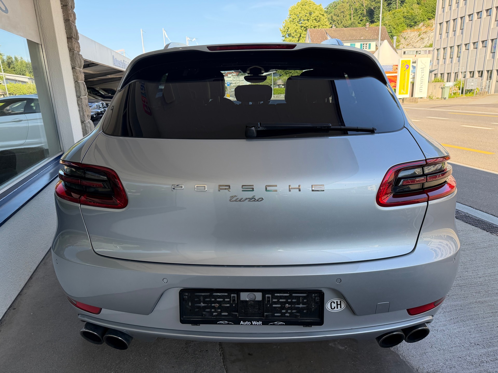 PORSCHE Macan Turbo PDK-image-5