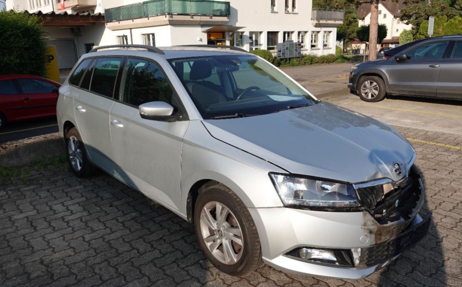 SKODA Fabia Combi 1.0 TSI Style-image-0