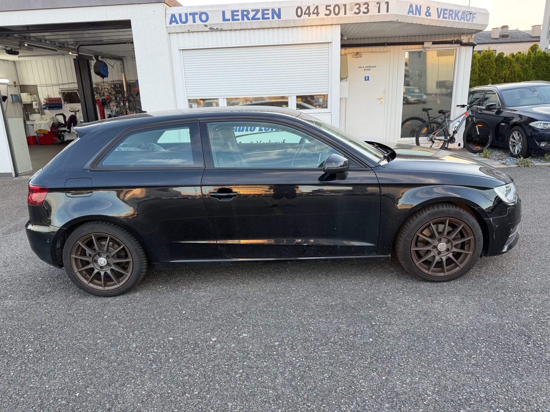 AUDI A3 1.8 TFSI Ambition quattro S-tronic-image-3