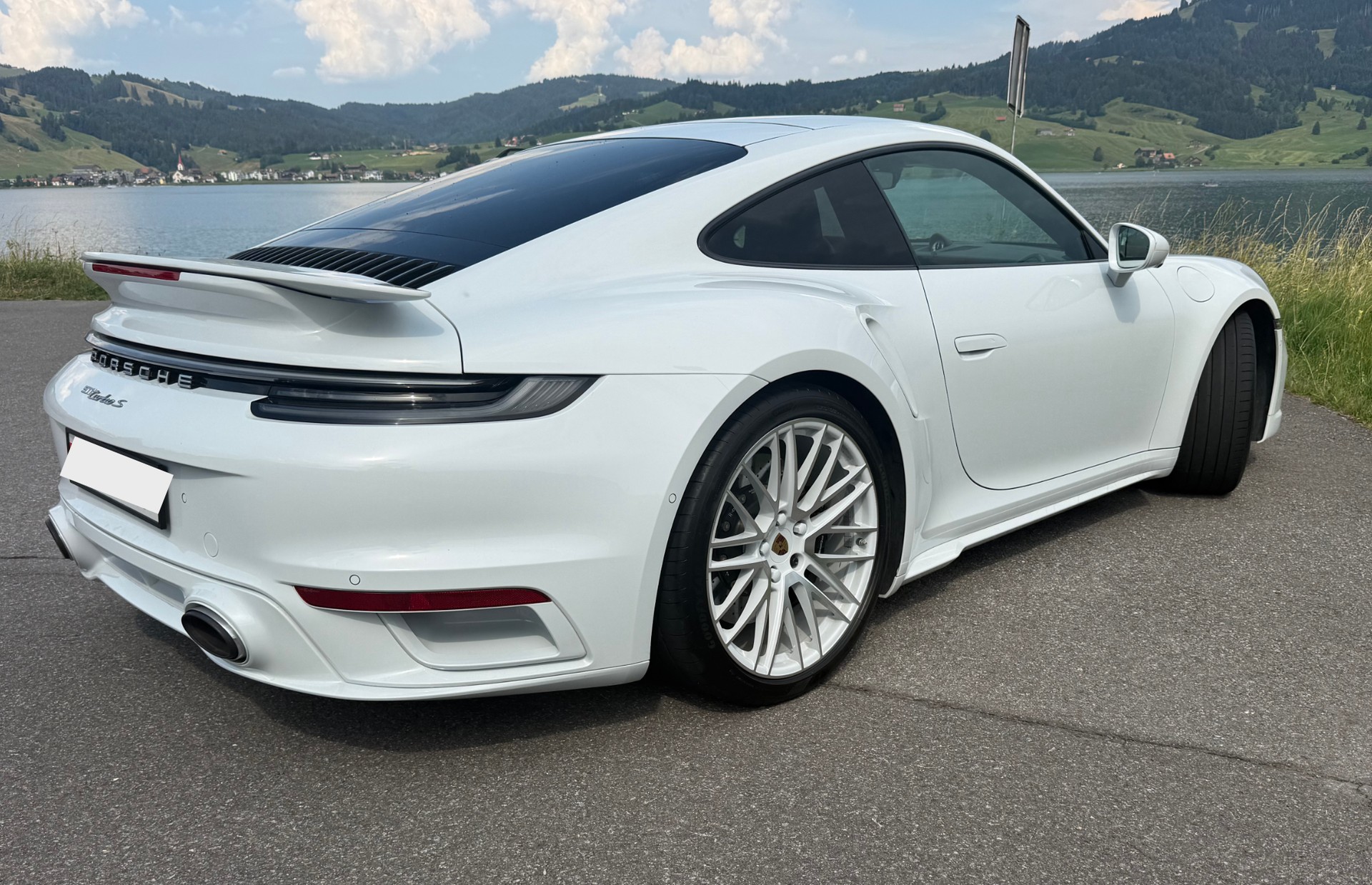 PORSCHE 3.7 Turbo S PDK-image-1