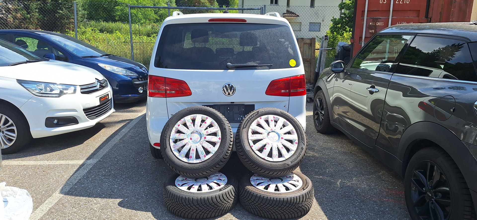 VW Touran 1.4 TSI EcoFuel Design DSG-image-8
