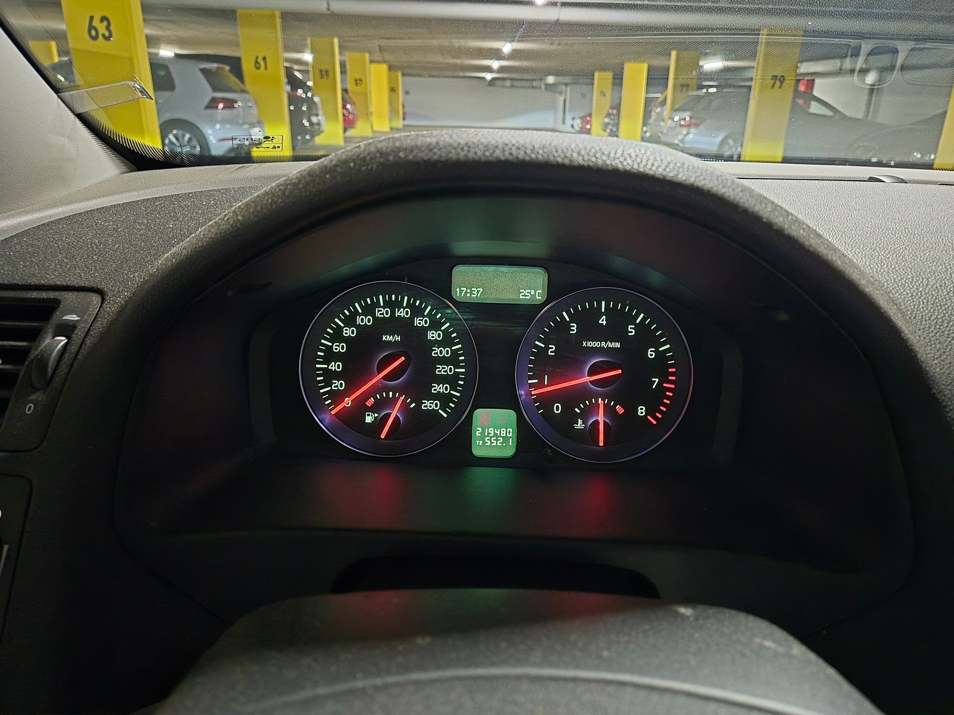 VOLVO 2.4i 20V 170 Summum-image-3