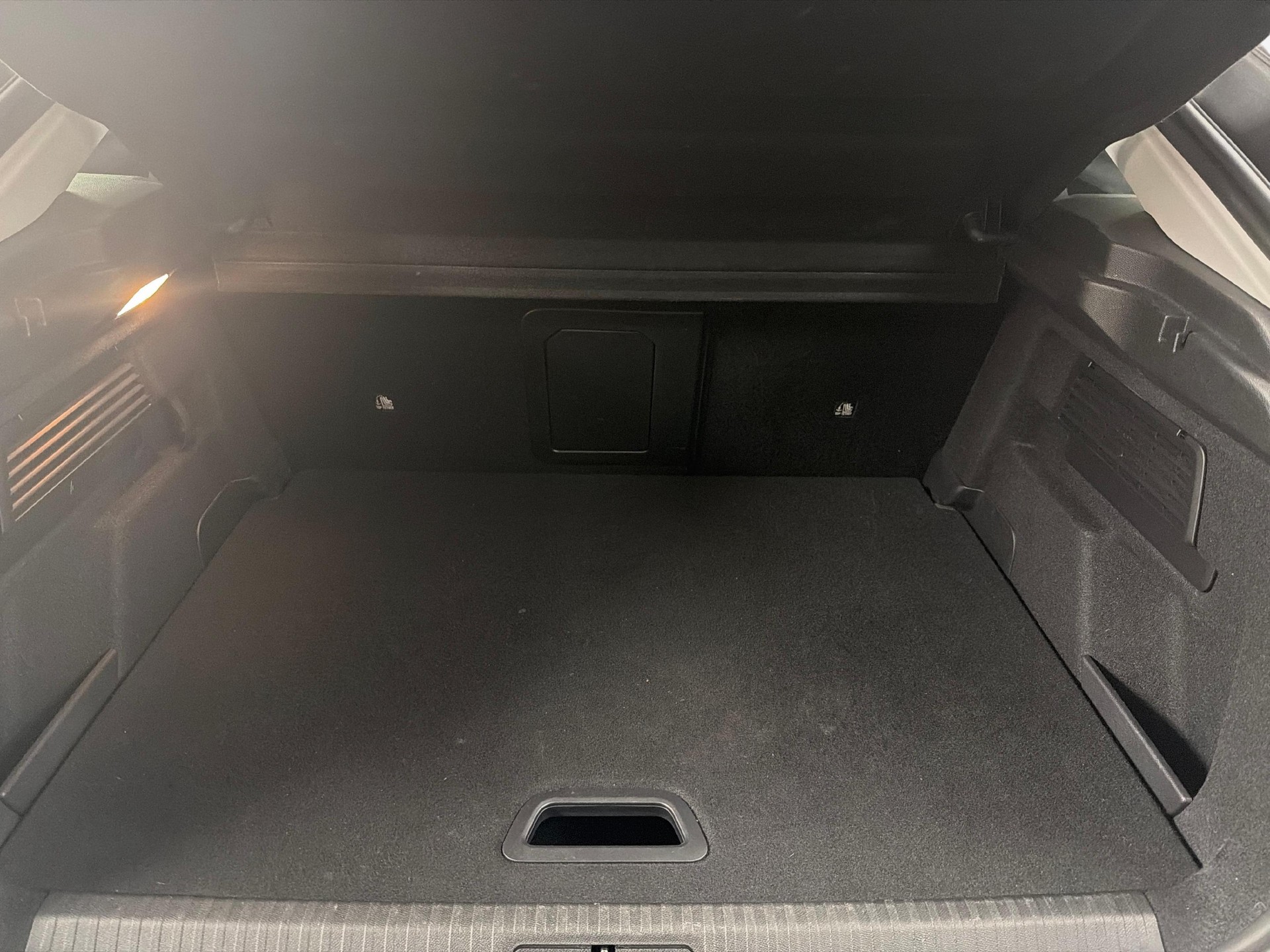 CITROEN e-C4 X Shine Pack-image-12