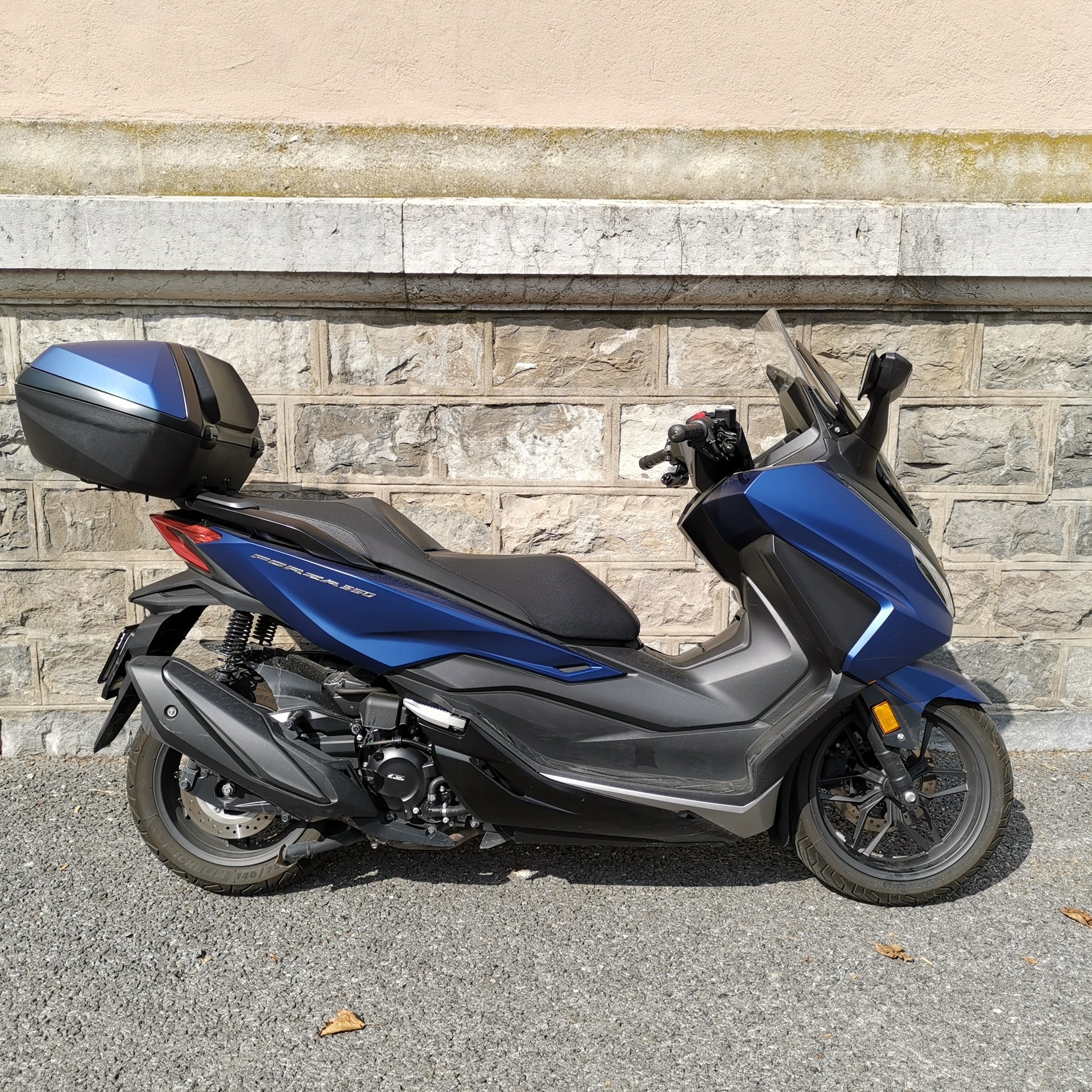 HONDA NSS 350 Smart Top Box-image-6