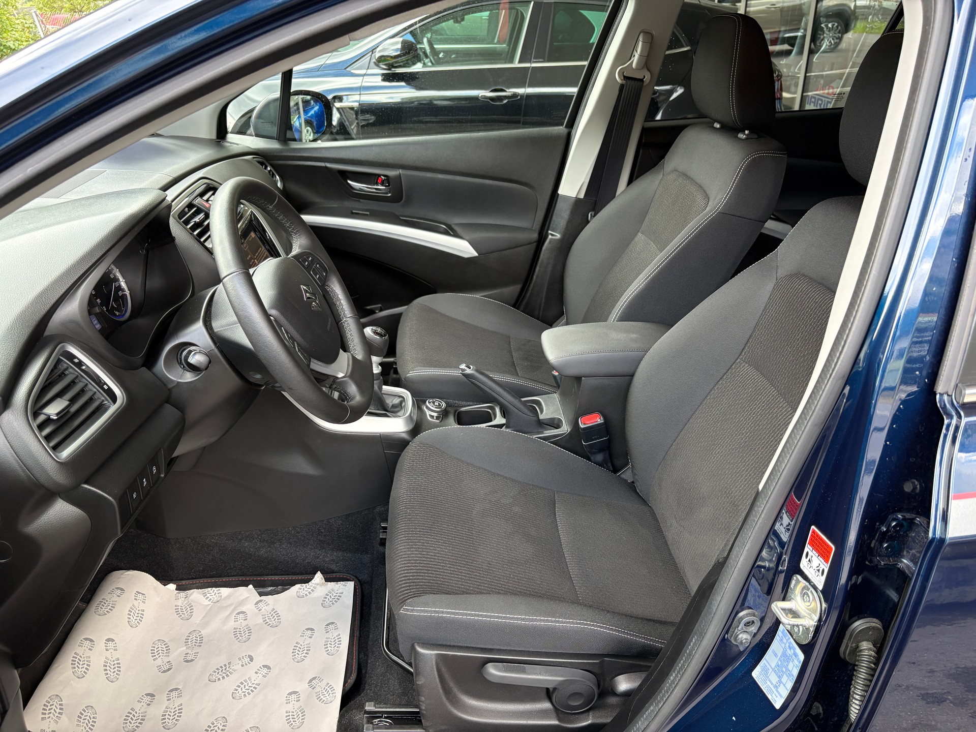 SUZUKI SX4 S-Cross 1.4 16V Piz Sulai Top 4WD-image-9