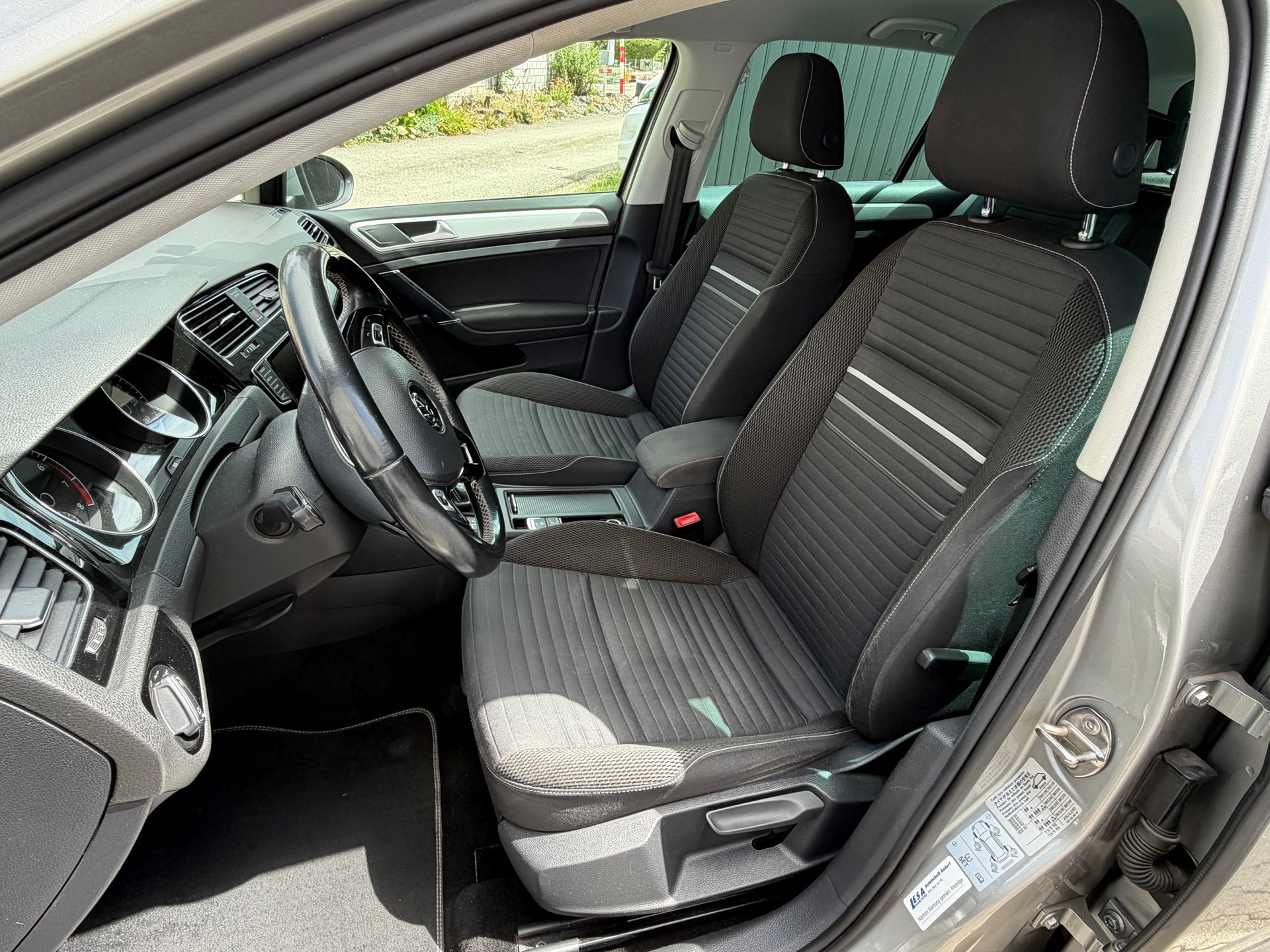 VW 1.4 TSI 122 Cup DSG-image-2