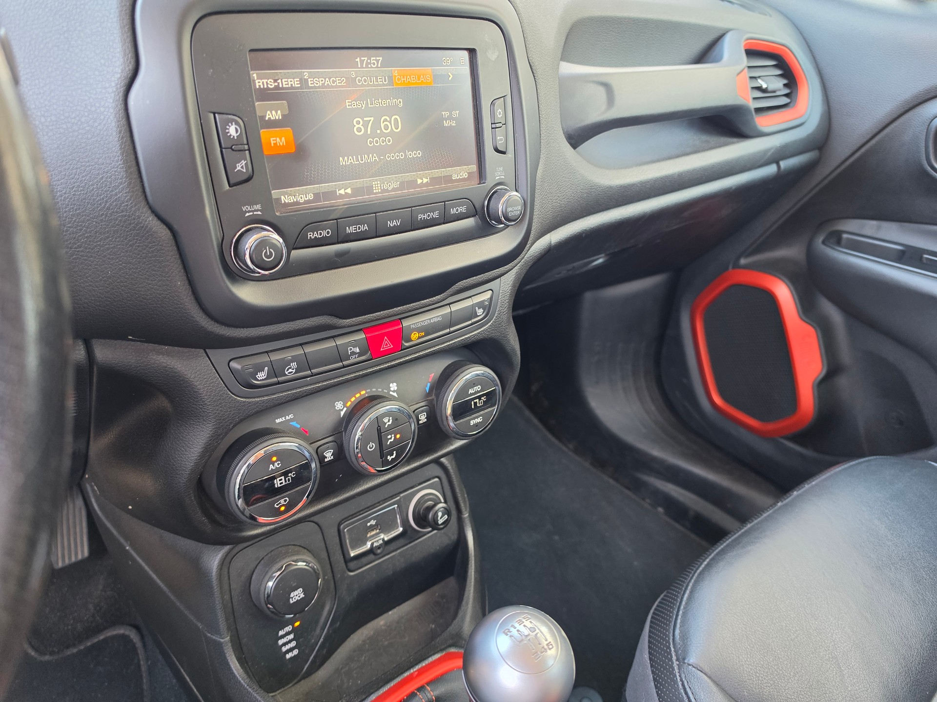 JEEP Renegade 2.0 CRD Opening Edition AWD-image-10