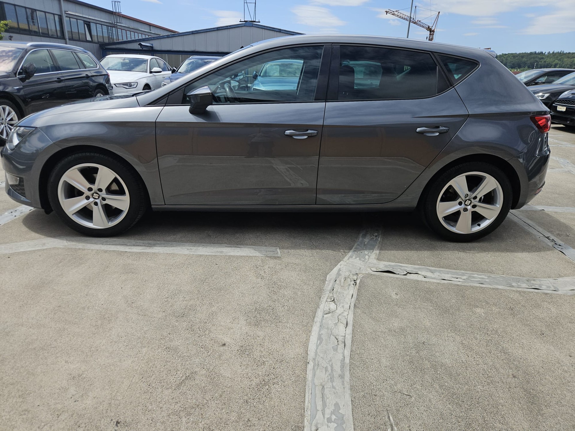 SEAT Leon 1.4 TSI FR Line DSG-image-1
