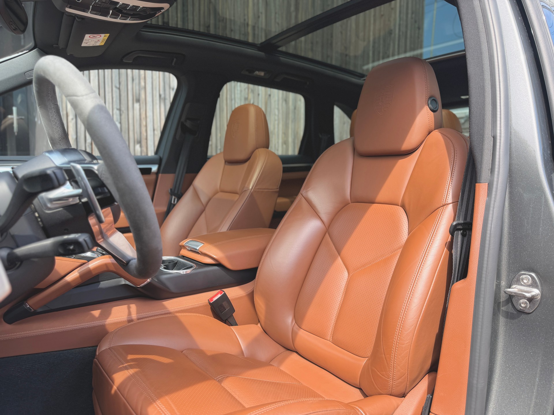 PORSCHE Cayenne S 4.2 V8 Diesel *Porsche Garantie bis 05.2027*-image-12