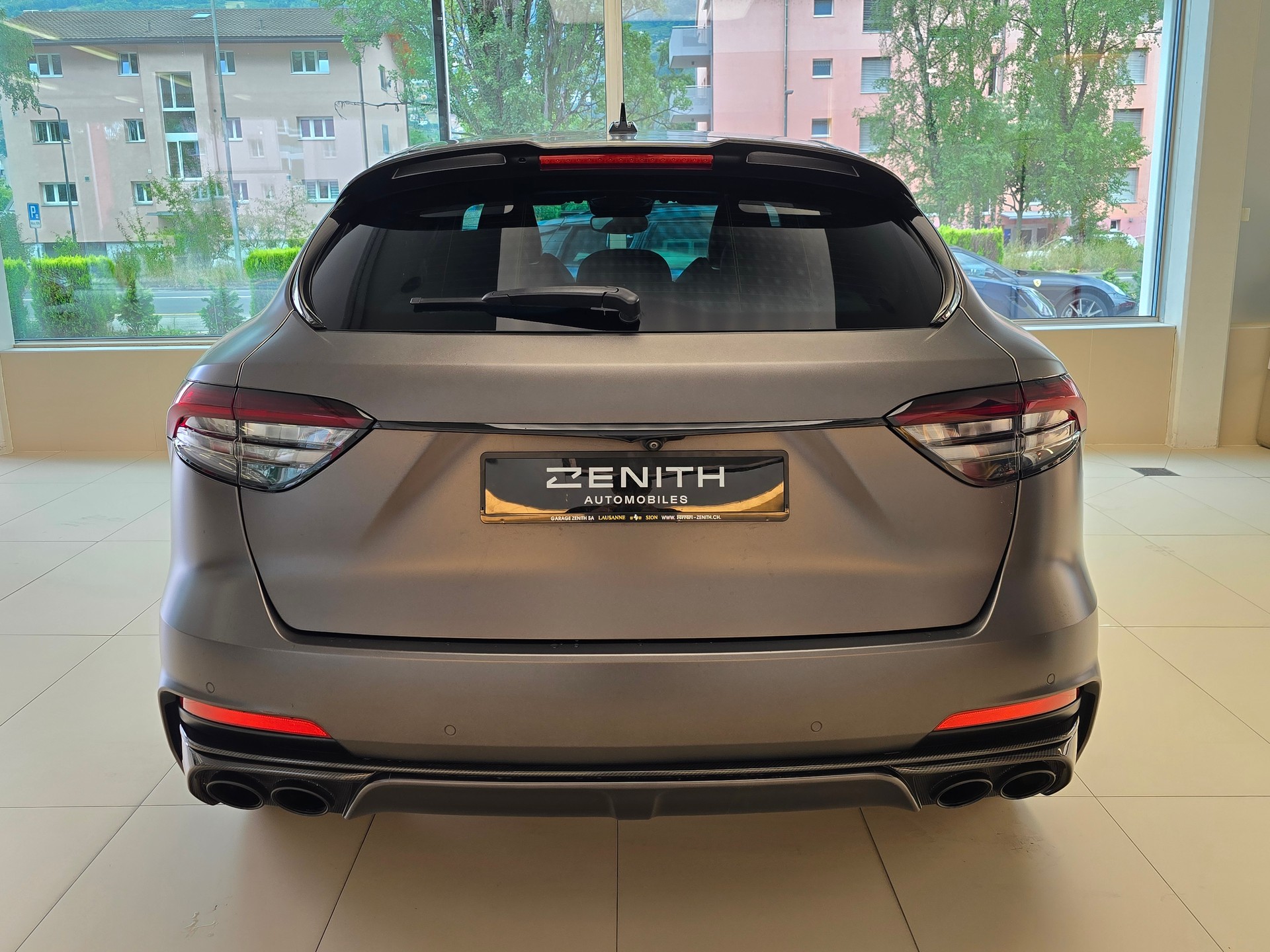 MASERATI Levante 3.8 V8 Trofeo Q4 Automatica-image-5