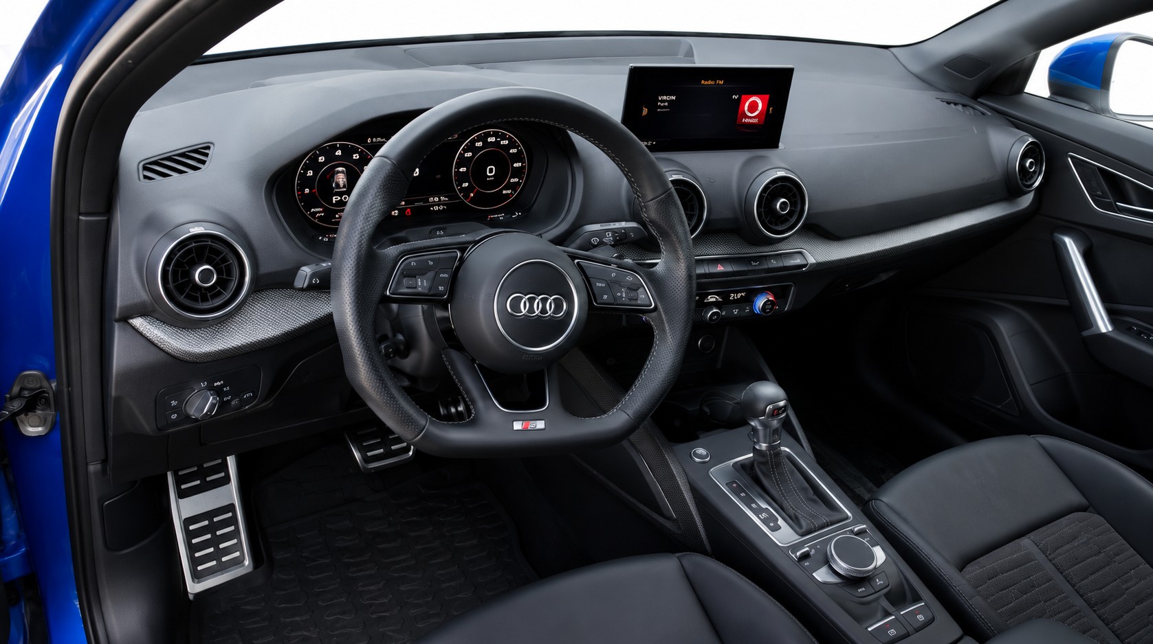 AUDI Q2 35 TFSI Design Attraction S-tronic-showroom-element-3