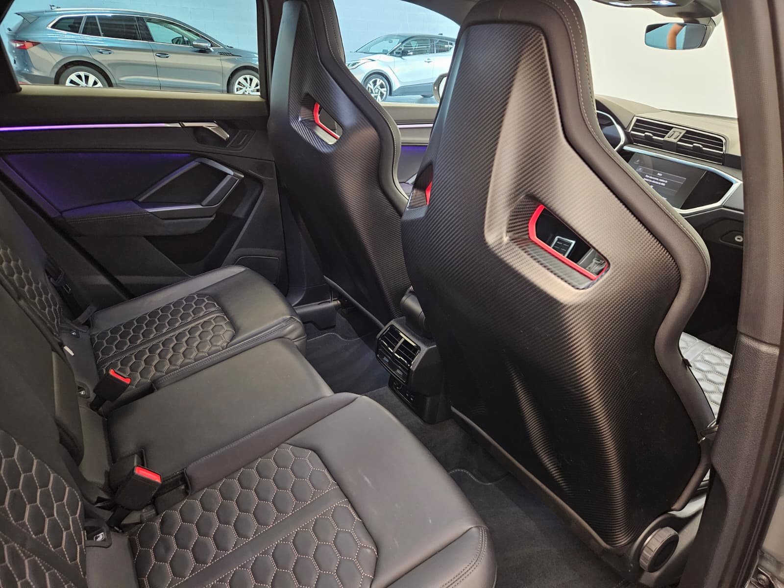 AUDI RS Q3 Sportback edition 10 years quattro S tronic-image-13