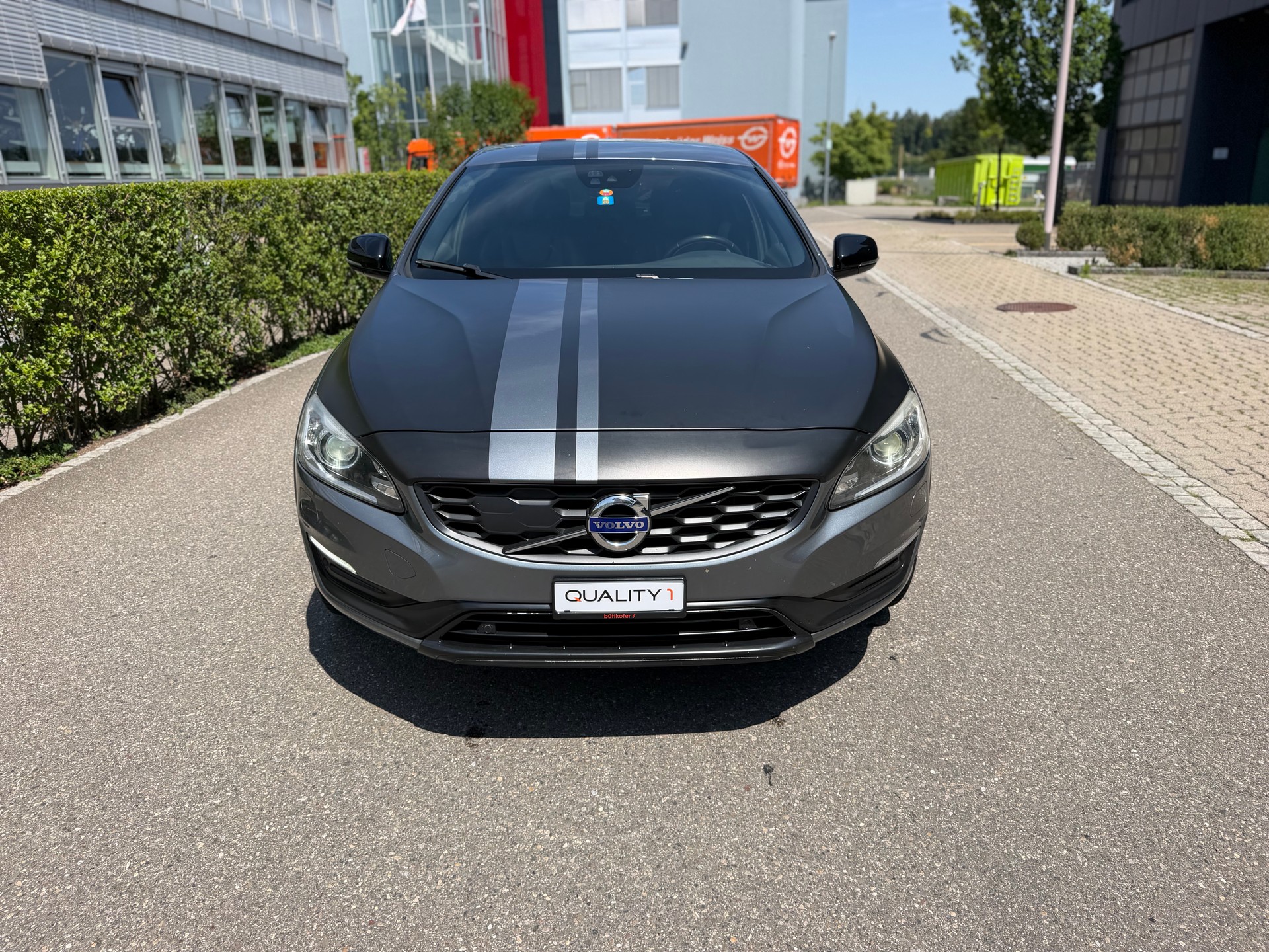 VOLVO Cross Country-image-21
