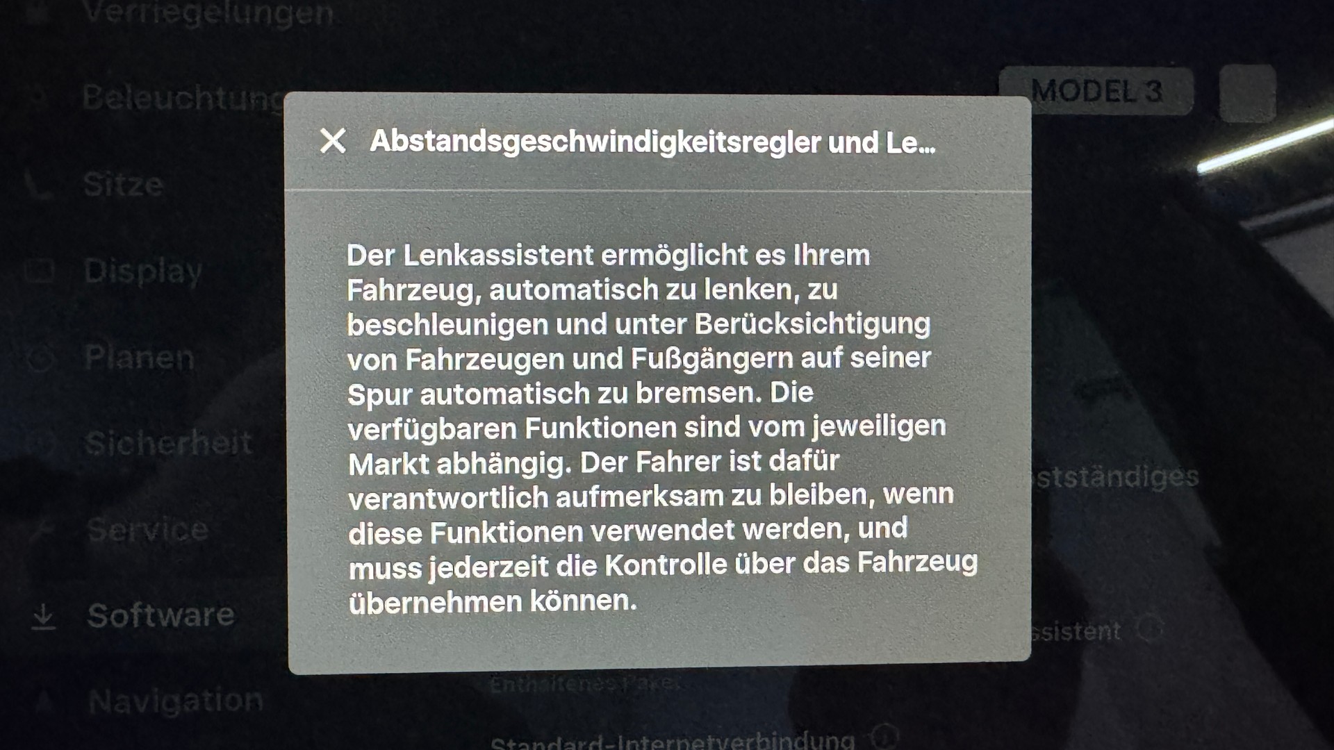 TESLA Model 3 Long Range Dual Motor AWD 498PS / Facelift / Wärmepumpe-image-14