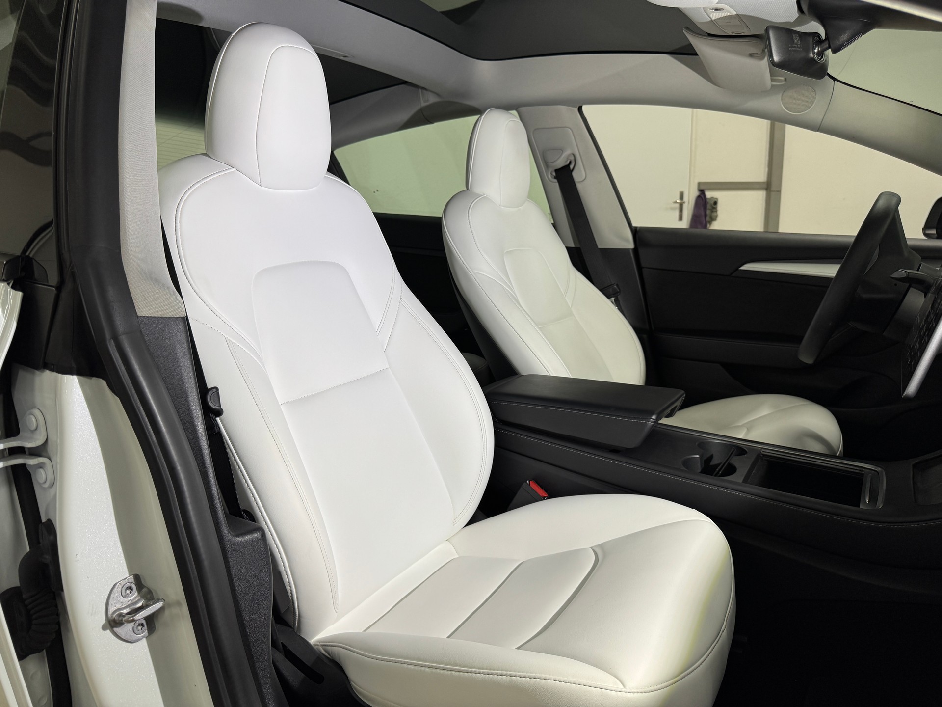 TESLA Model 3 Long Range Dual Motor AWD 498PS / Facelift / Wärmepumpe-image-6