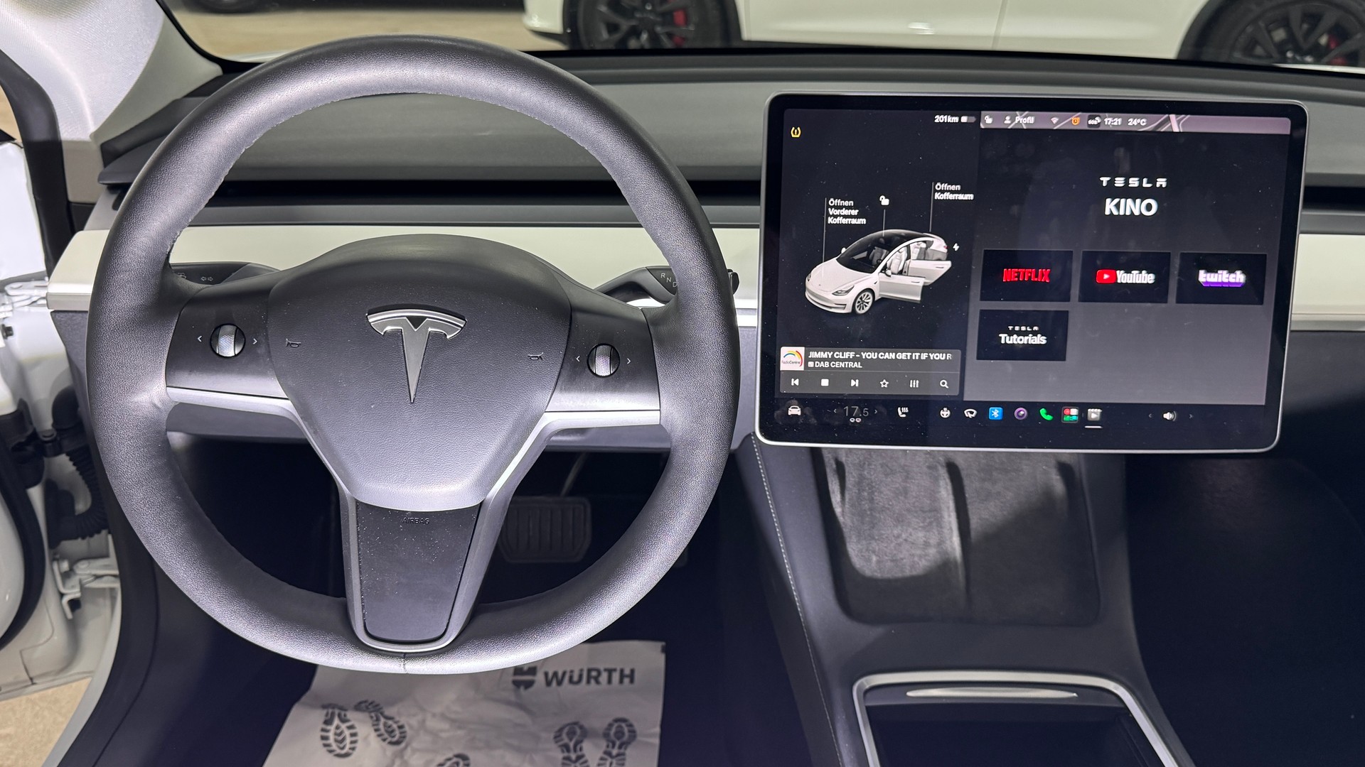 TESLA Model 3 Long Range Dual Motor AWD 498PS / Facelift / Wärmepumpe-image-10