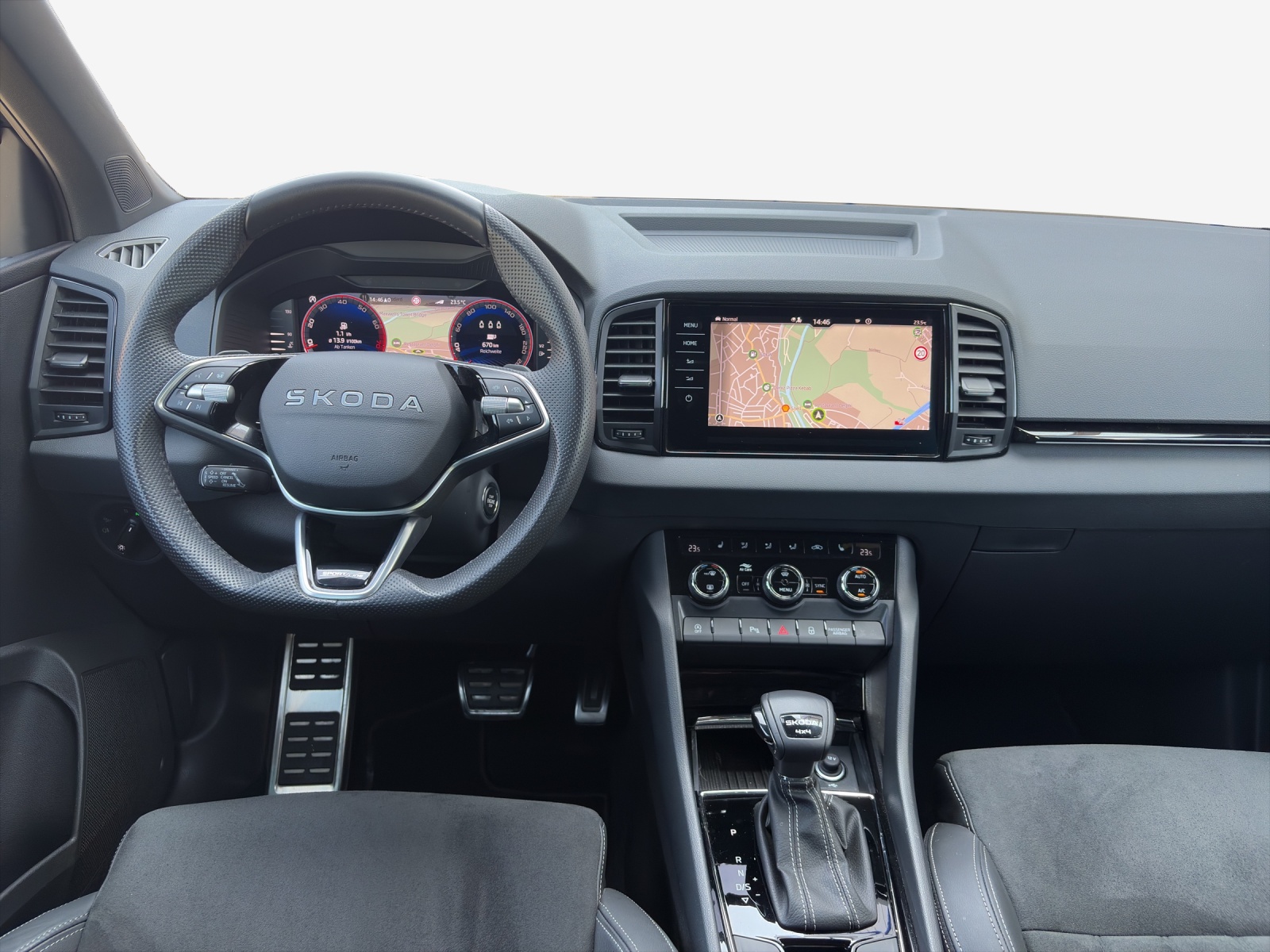 SKODA Karoq 2.0 TSI SportLine 4x4 DSG-image-8